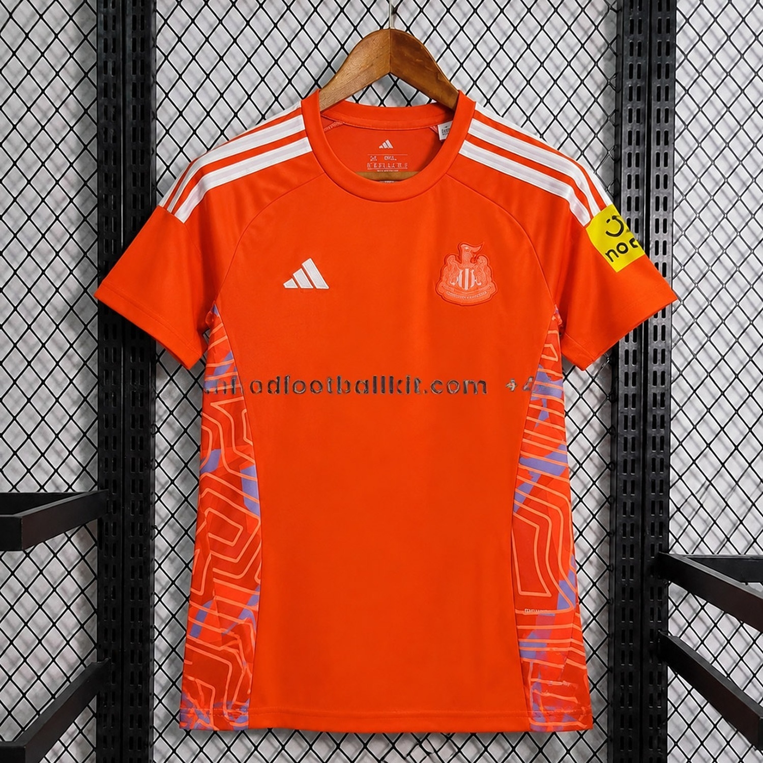 Newcastle United 26-27 Goalkeeper Orange Jersey - Fans Version - JerseysGala