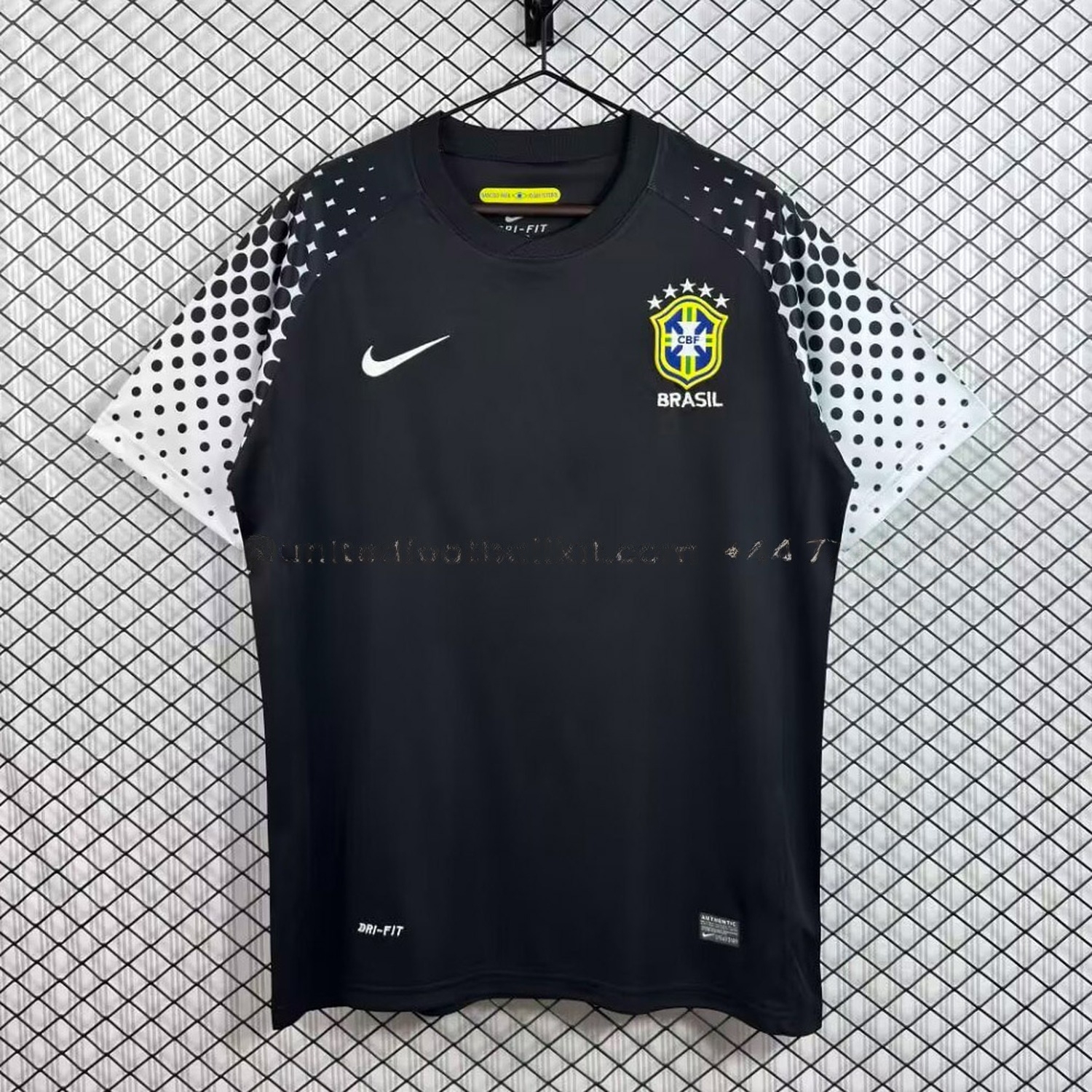 Retro Brazil 2010 Goalkeeper Jersey - JerseysGala