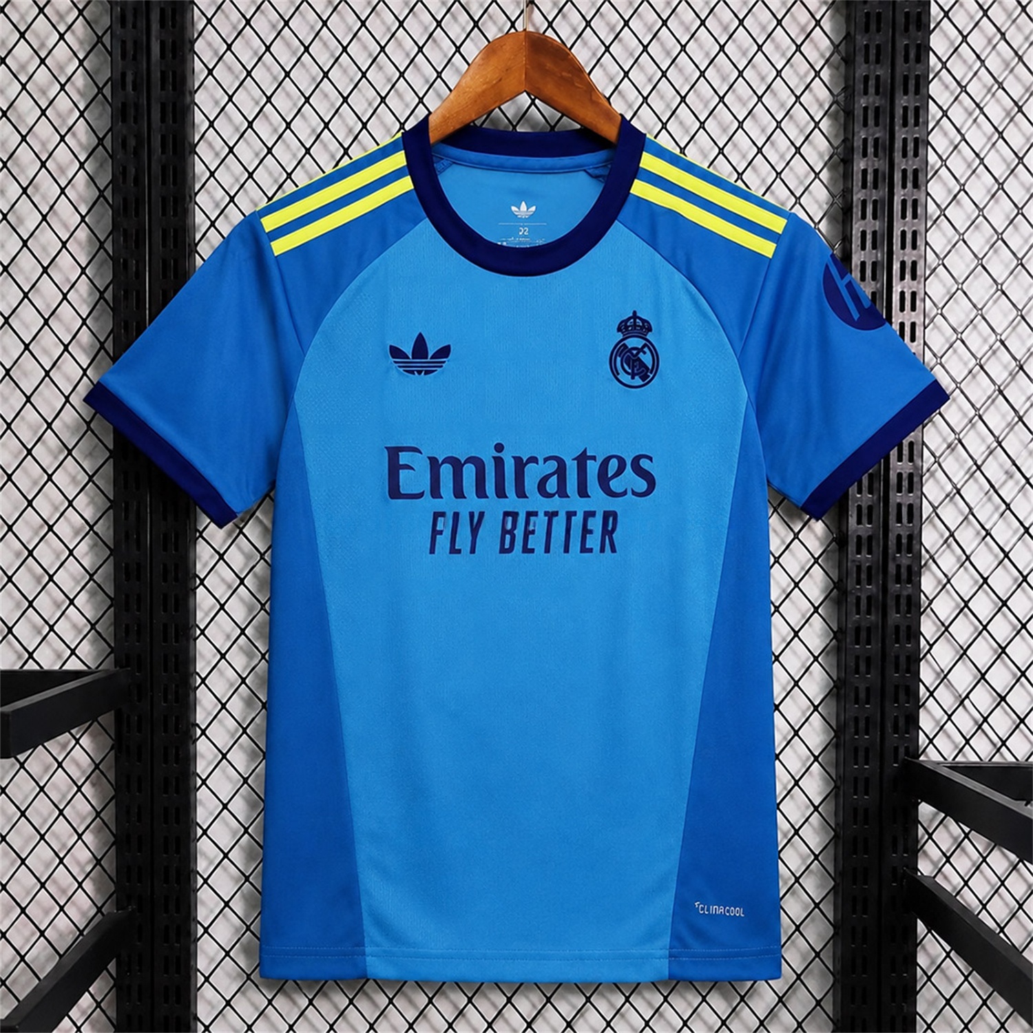 Real Madrid 26-27 Blue Goalkeeper Jersey - Fans Version - JerseysGala