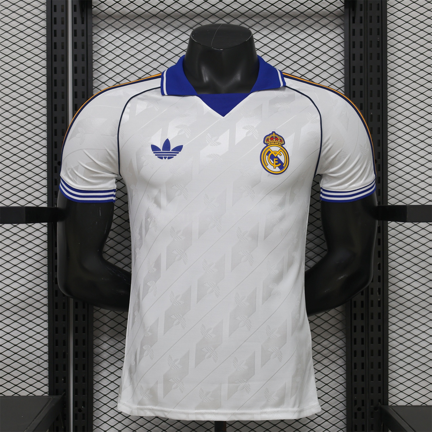 Real Madrid 25-26 Retro Style White Special Jersey - Player Version - JerseysGala
