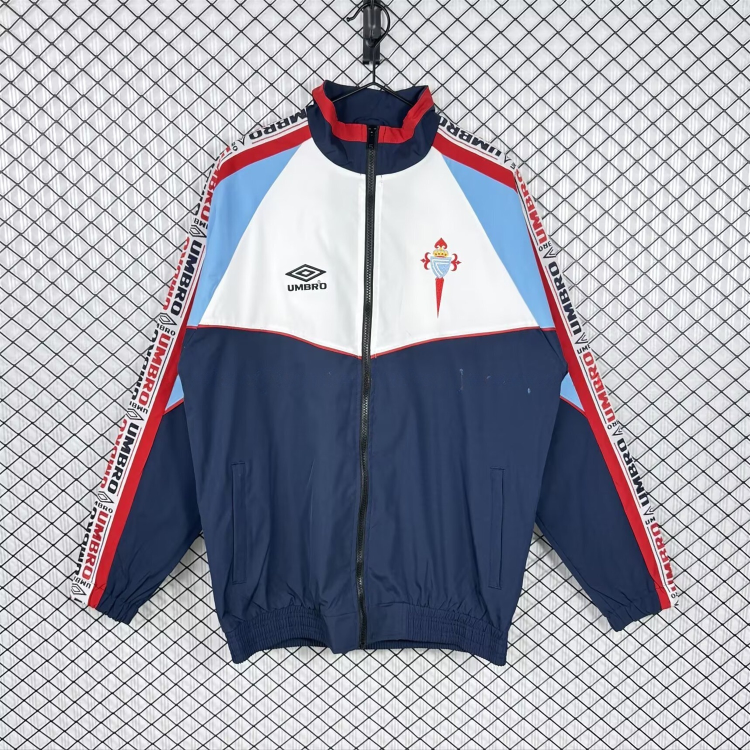 Retro Celta Vigo 1998-99 Windbreaker Jacket - White And Blue - JerseysGala