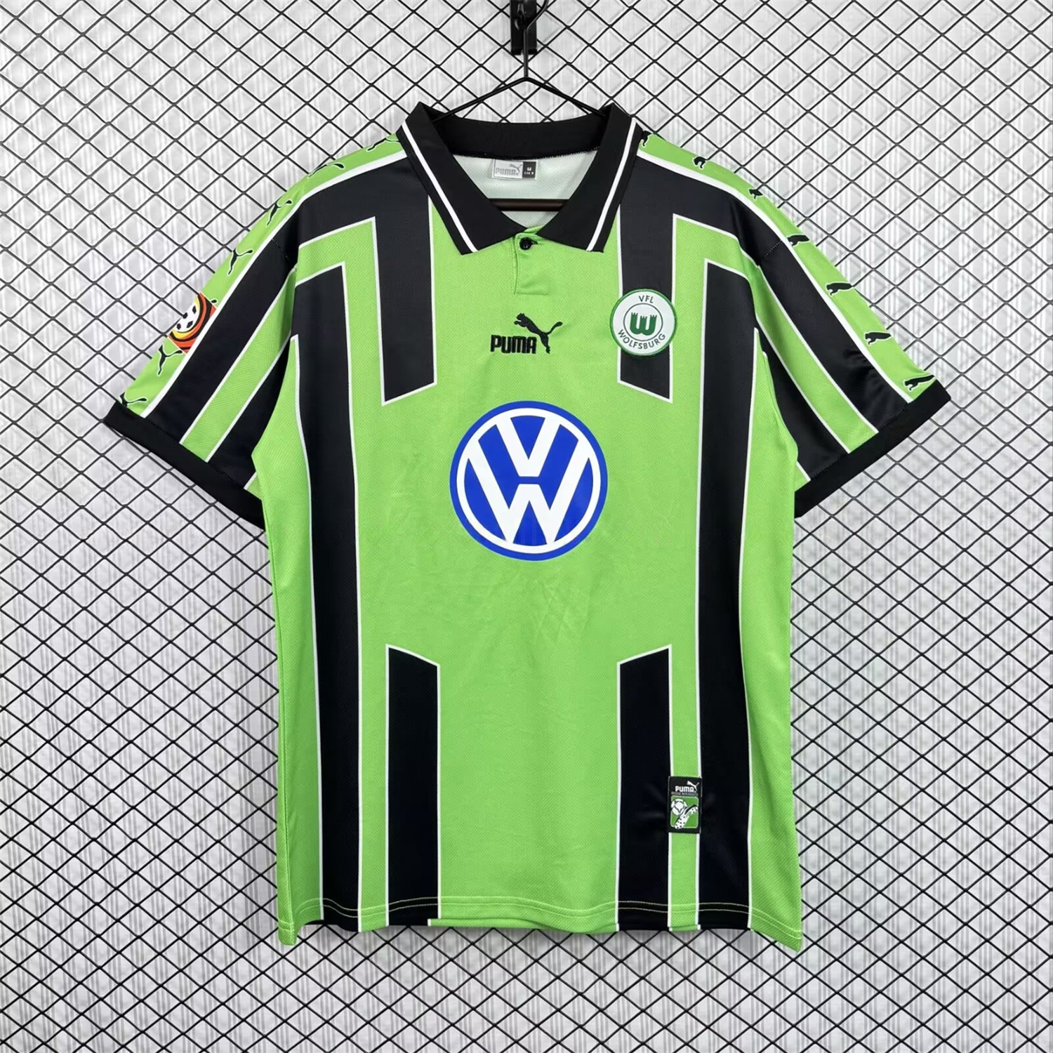 Retro Wolfsburg 1999-00 Away Jersey - JerseysGala