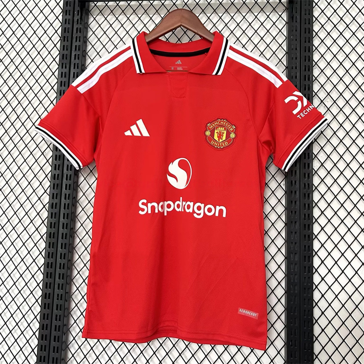 Manchester United 26-27 Home Jersey - Fans Version - JerseysGala