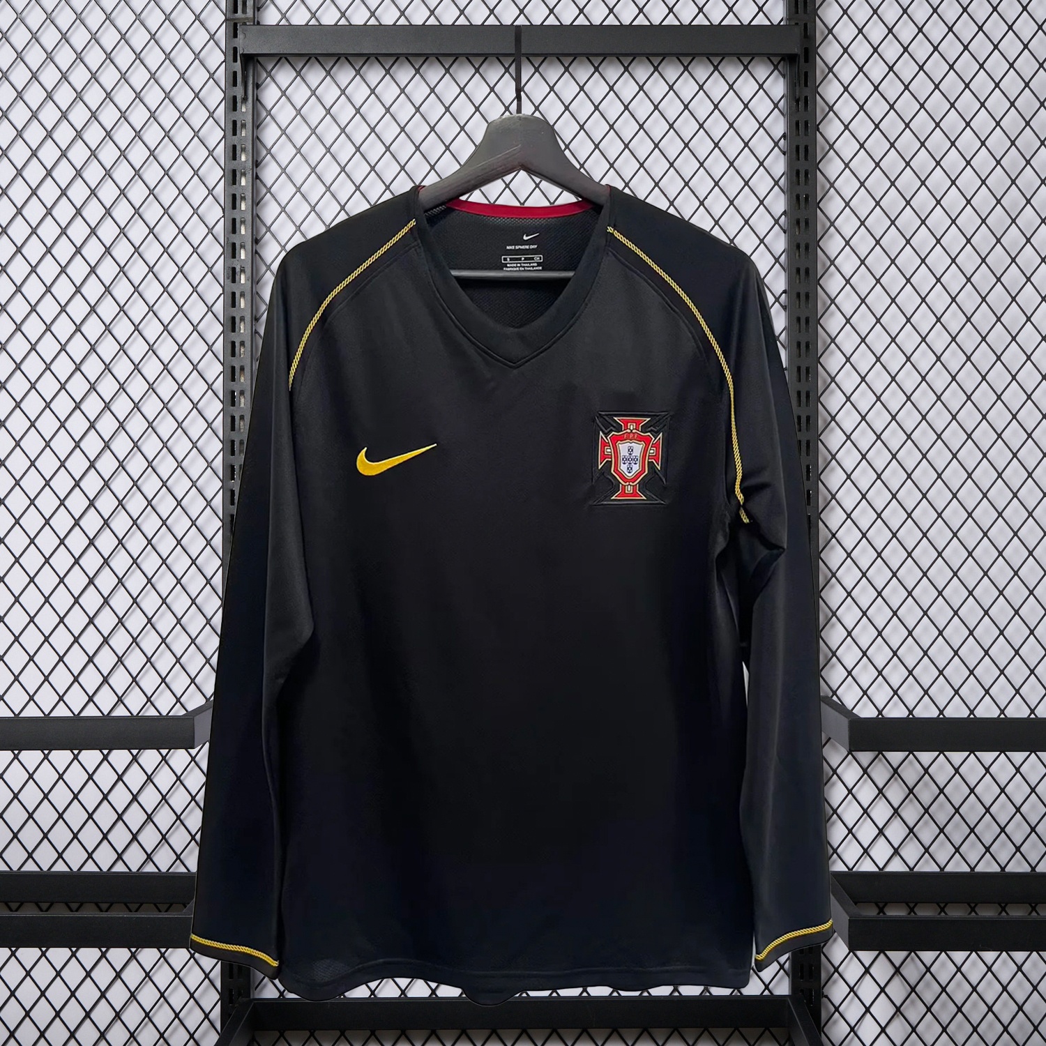 Retro Portugal 2006 Away Long Sleeves Jersey - JerseysGala