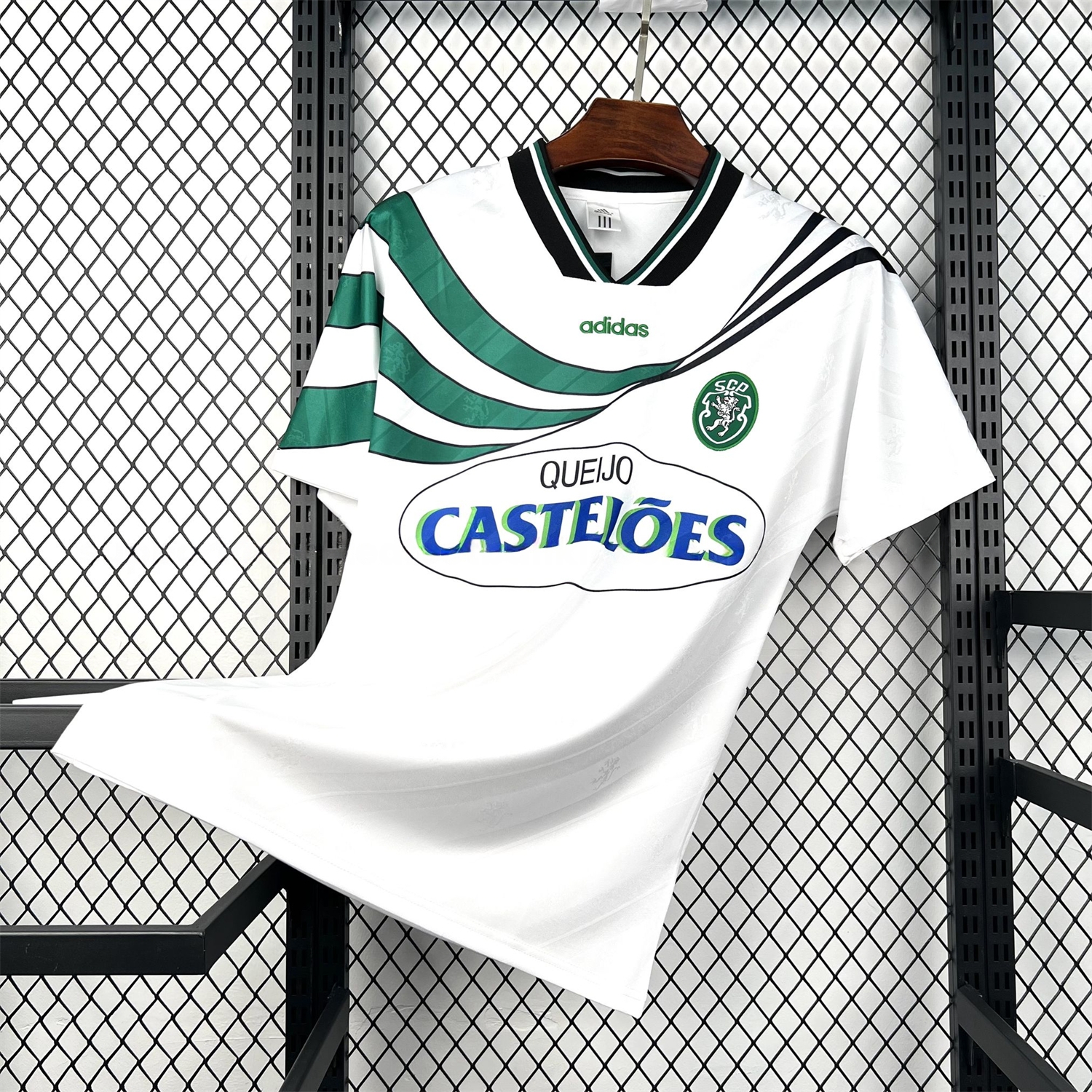 Retro Sporting CP 1994-95 Home Jersey - JerseysGala