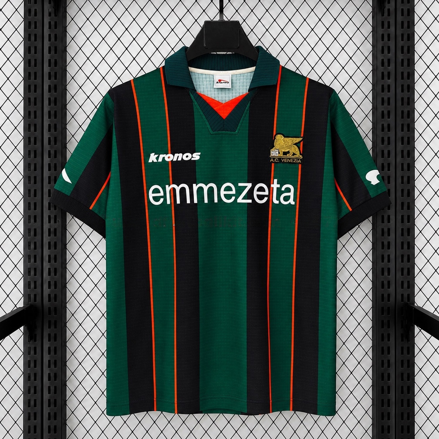 Retro Venezia 1999-00 Home Jersey - JerseysGala
