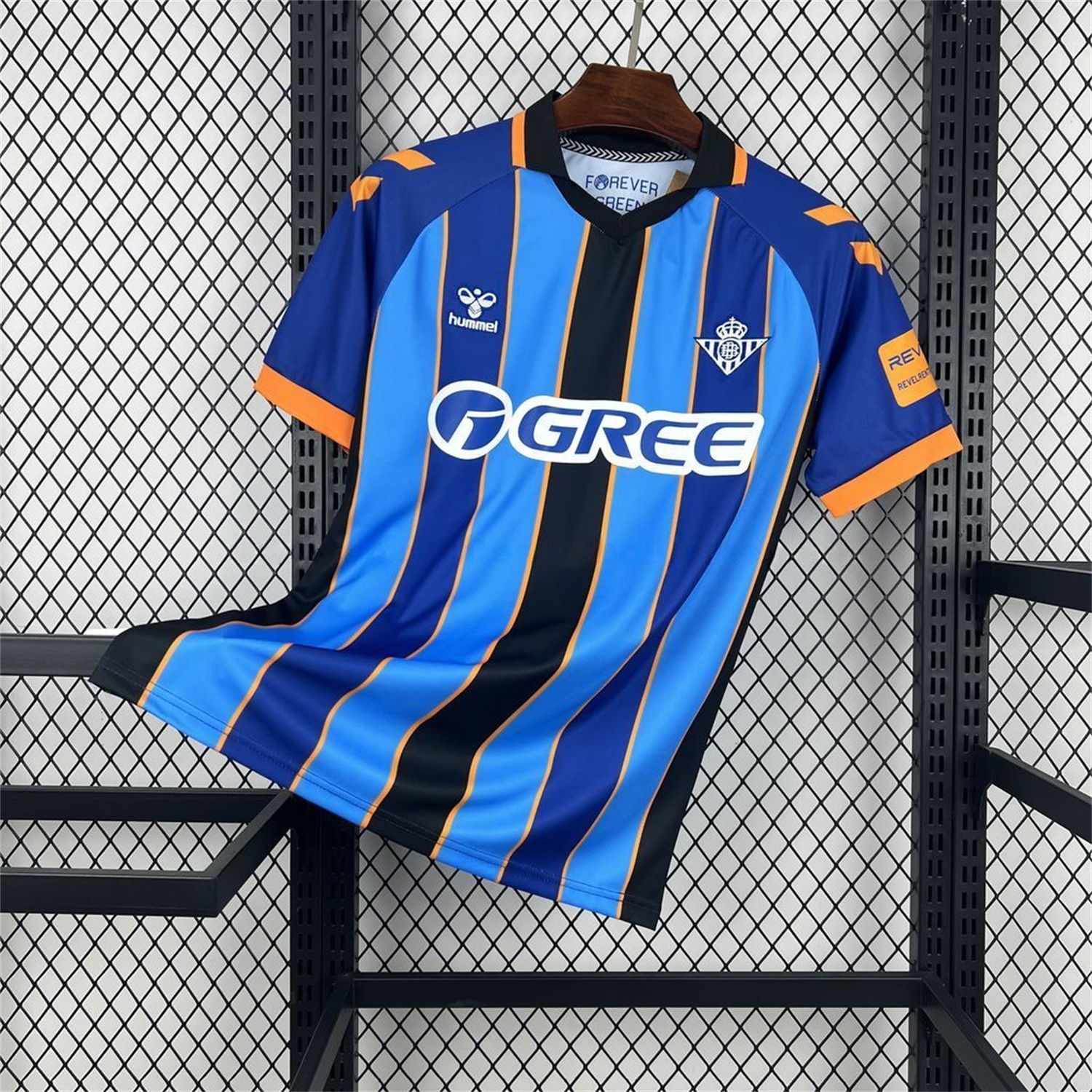 Real Betis 25-26 Goalkeeper Blue Jersey - Fans Version - JerseysGala