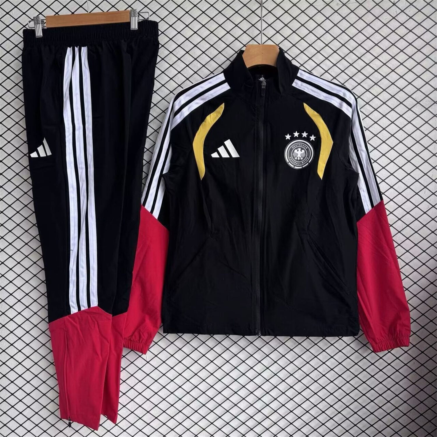 Germany 2026 Windbreaker Training Set - Black Red Top and Pants - JerseysGala