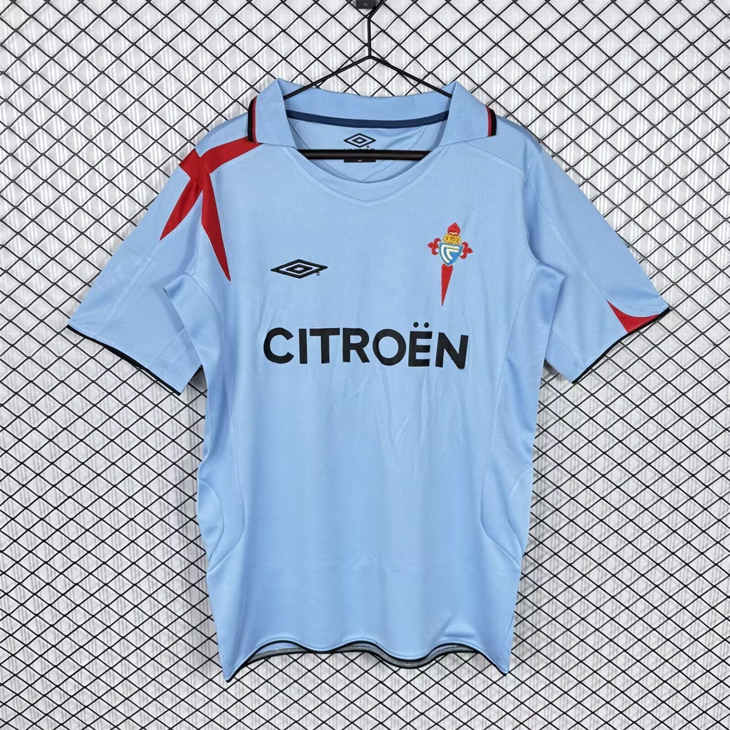 Retro Celta Vigo 2005-07 Home Jersey - JerseysGala