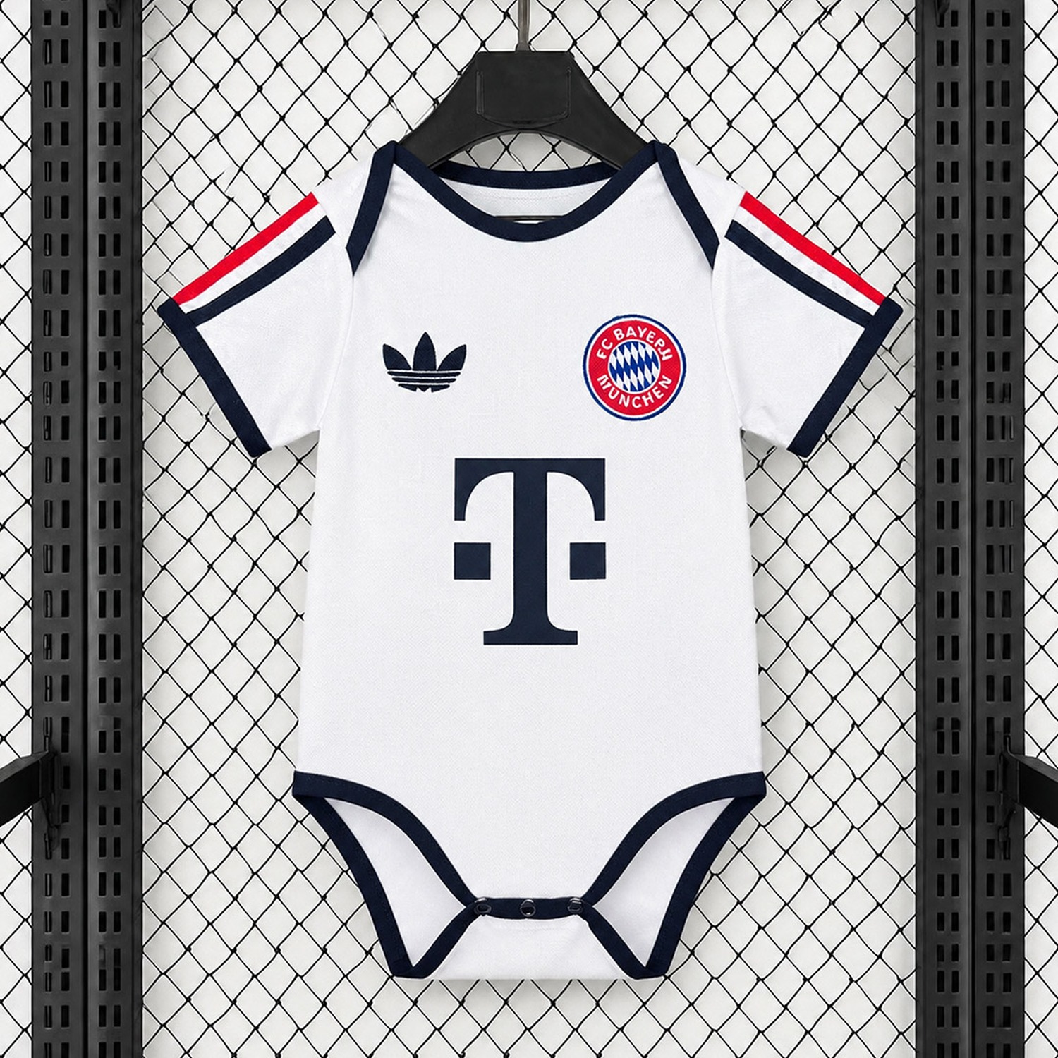 Bayern Munich 26-27 Away Baby Crawling Suit - JerseysGala