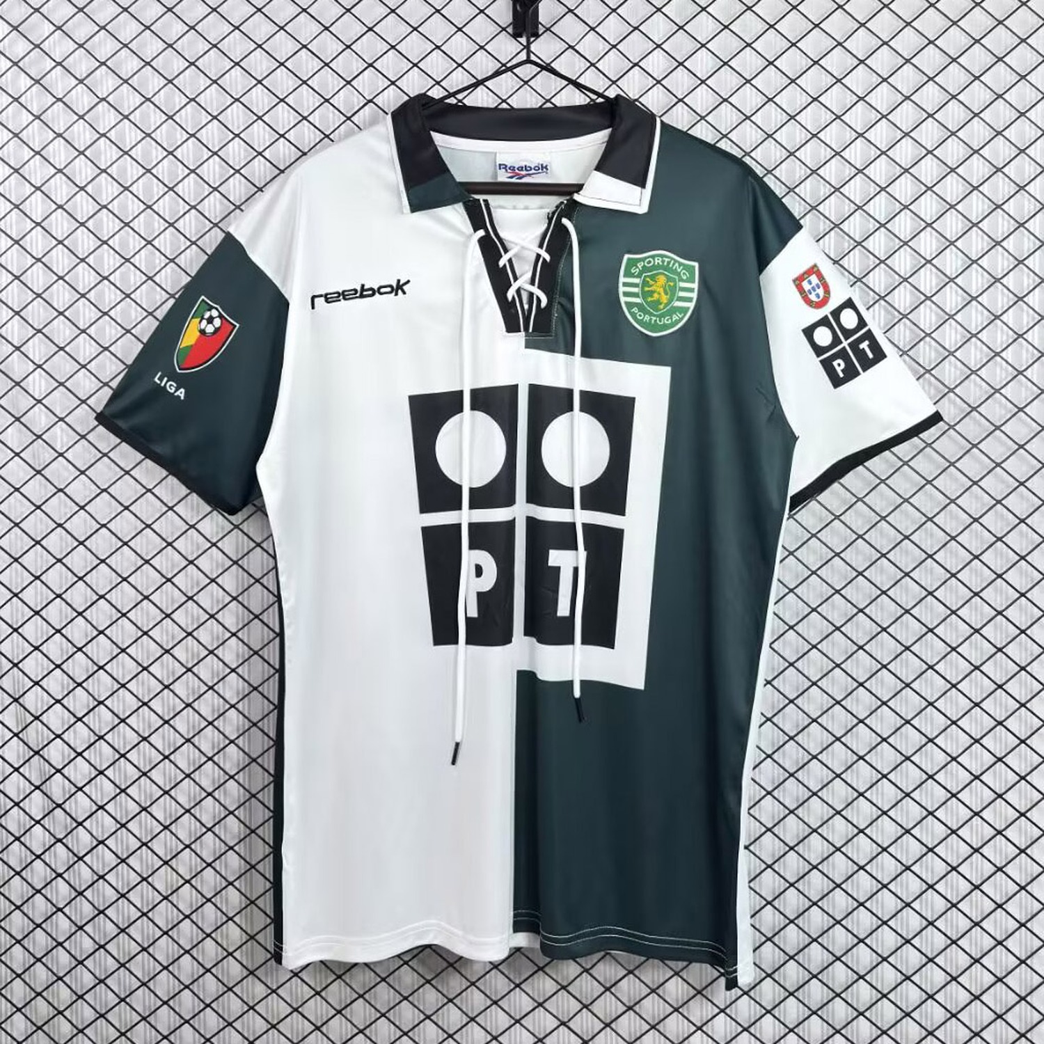 Retro Sporting CP 2002-03 Third White Jersey - JerseysGala