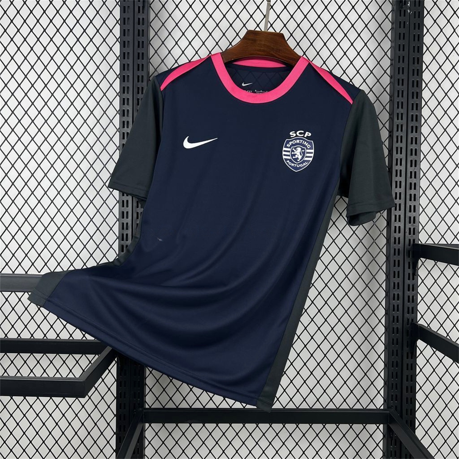 Sporting CP 25-26 Deep Blue Pre-Match Training Jersey - Fans Version - JerseysGala