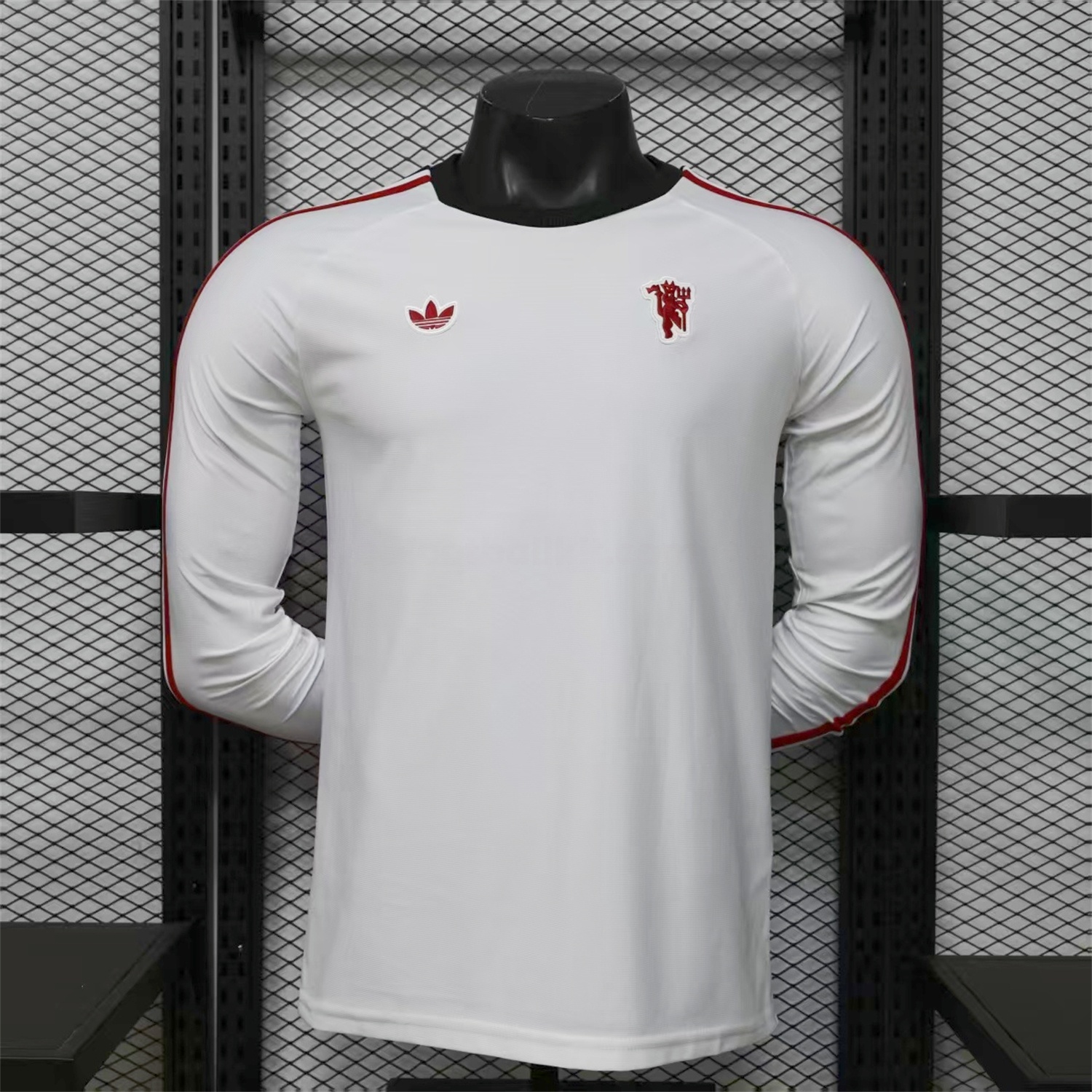 Manchester United 26-27 White Casual Long Sleeves Jersey - Player Version - JerseysGala