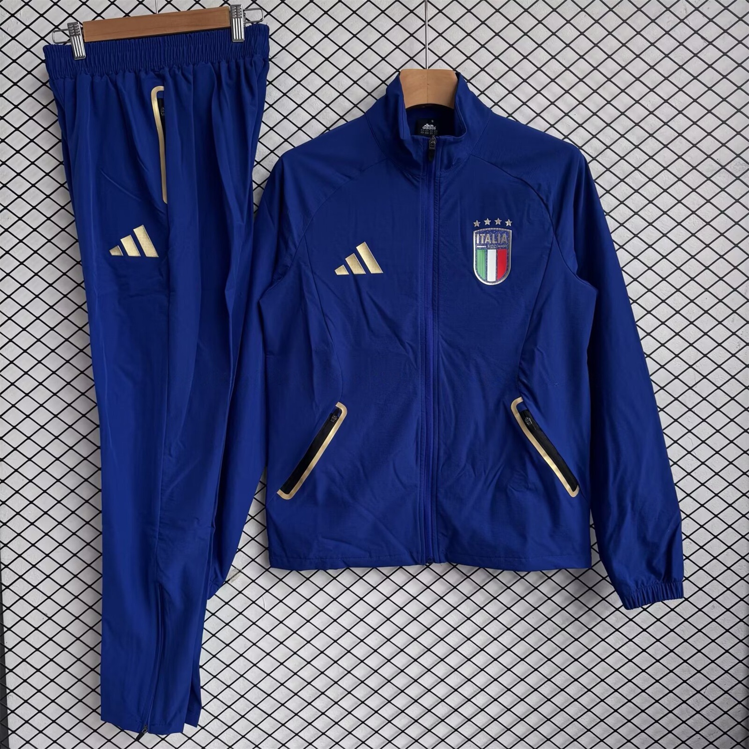 Italy 2026 Windbreaker Training Set - Dark Blue Top and Pants - JerseysGala