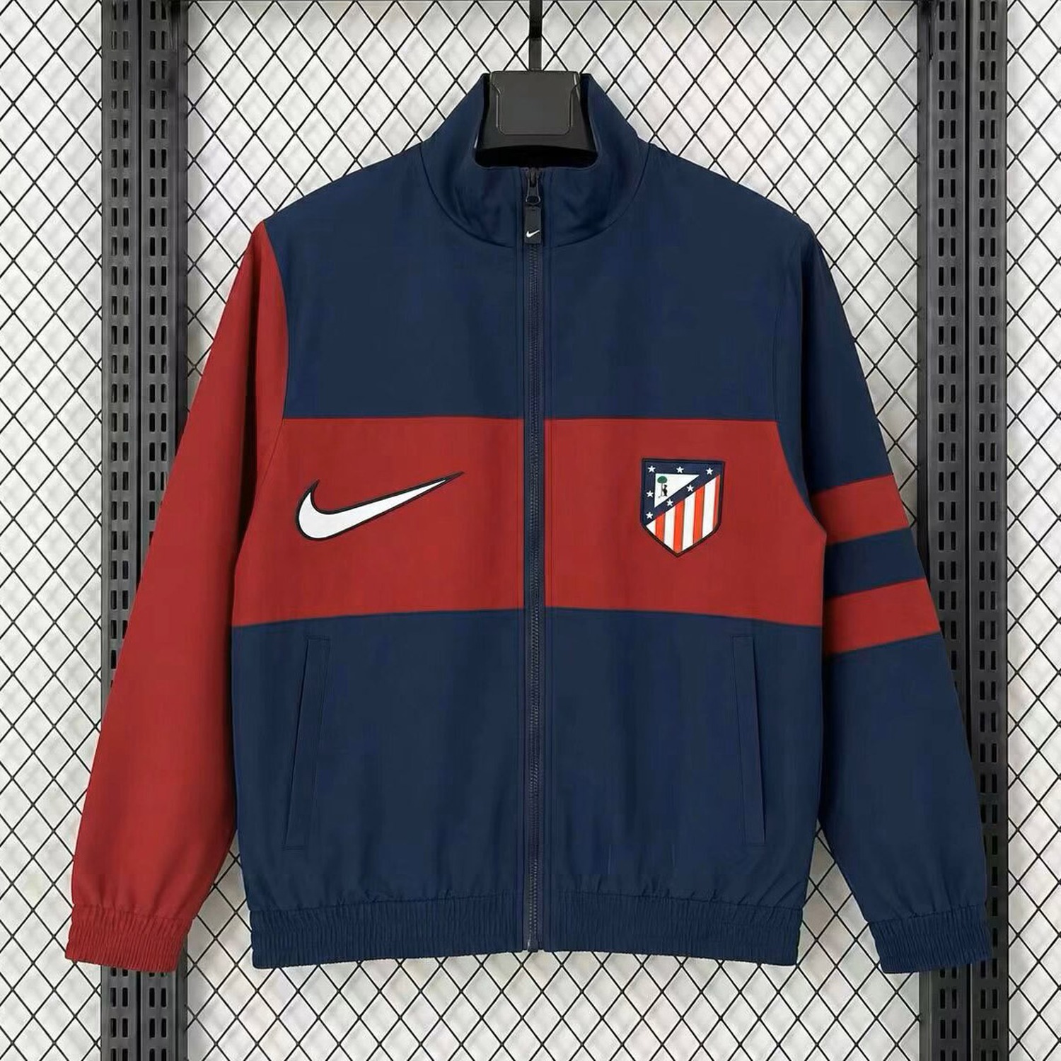 Atletico Madrid 26-27 Retro Style Windbreaker Jacket - Navy Blue And Red - JerseysGala
