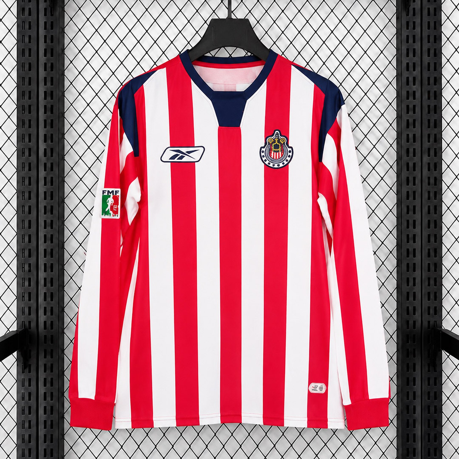 Retro Chivas de Guadalajara 2004-05 Home Long Sleeves Jersey - JerseysGala