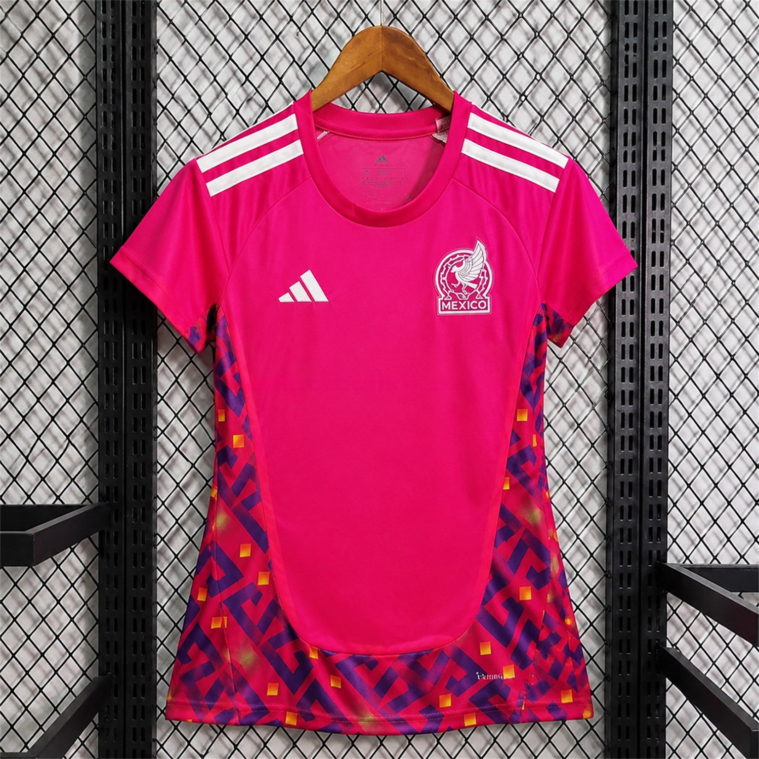 Women's Mexico 2026 Pink Goalkeeper Jersey - Fans Version - JerseysGala