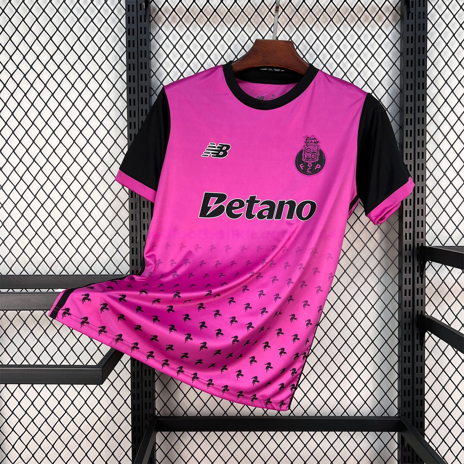 Porto 26-27 Bright Pink With Black Special Jersey - Fans Version - JerseysGala