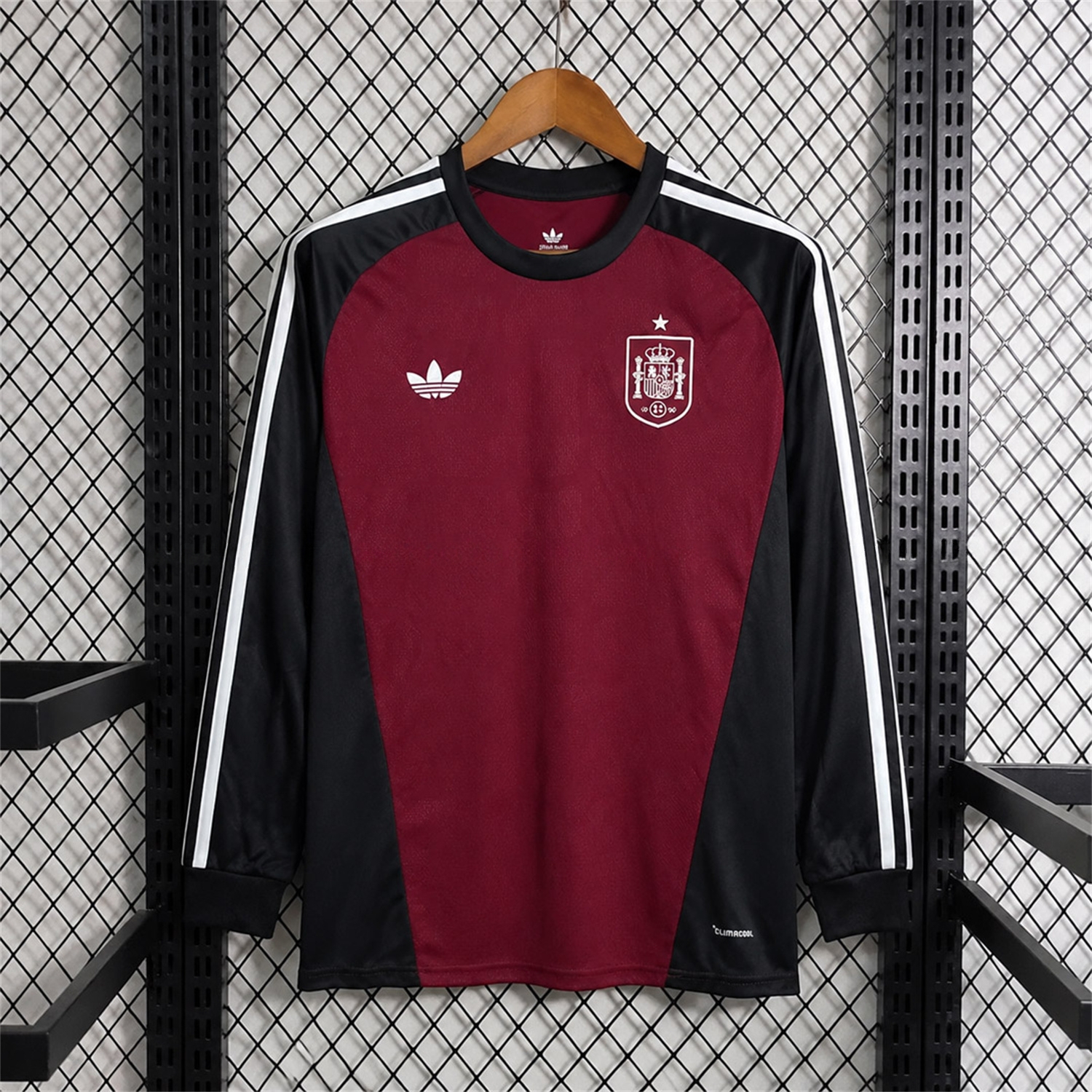 Spain 2026 Wine Red Long Sleeves Goalkeeper Jersey - Fans Version - JerseysGala