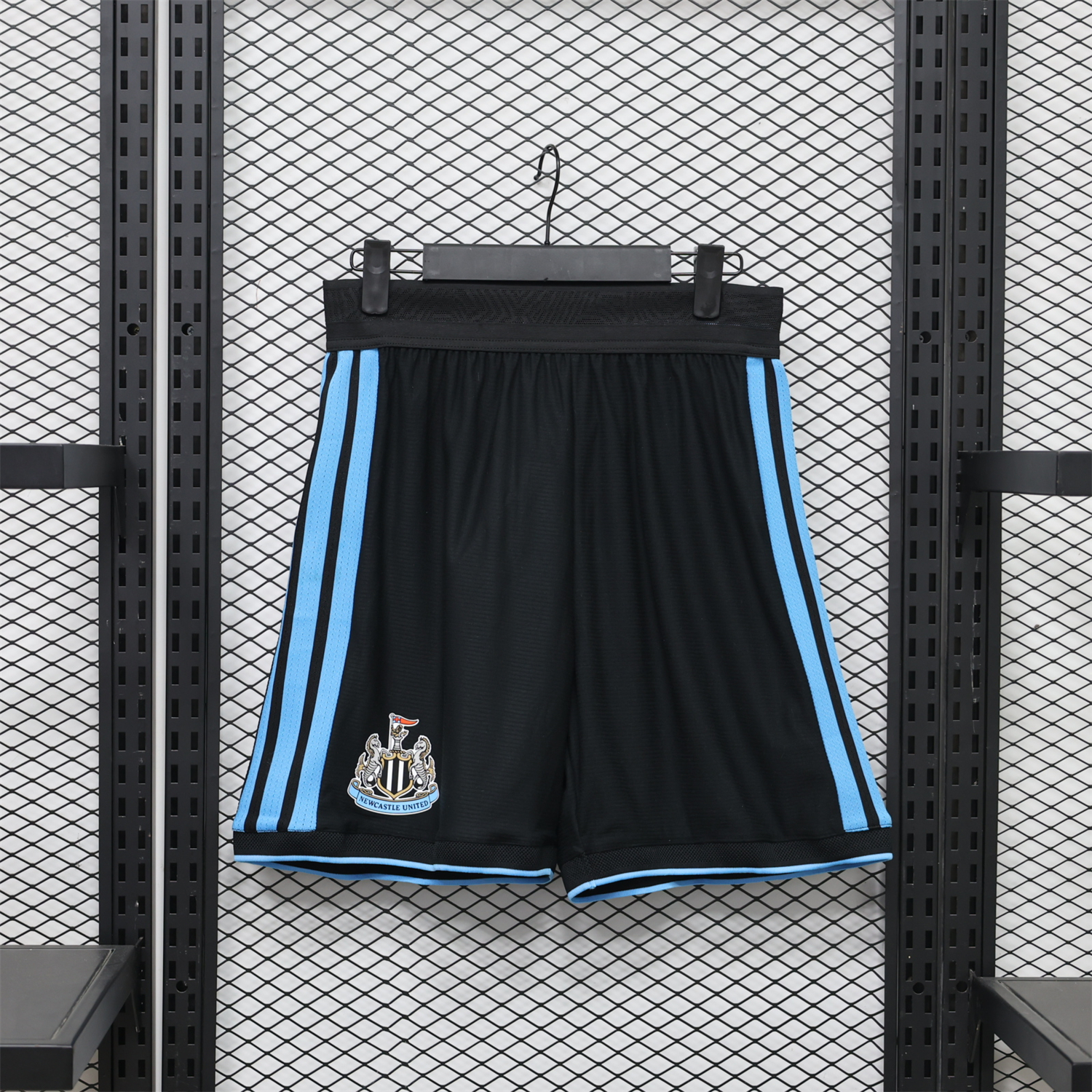 Newcastle United 26-27 Home Black Shorts - Player Version - JerseysGala