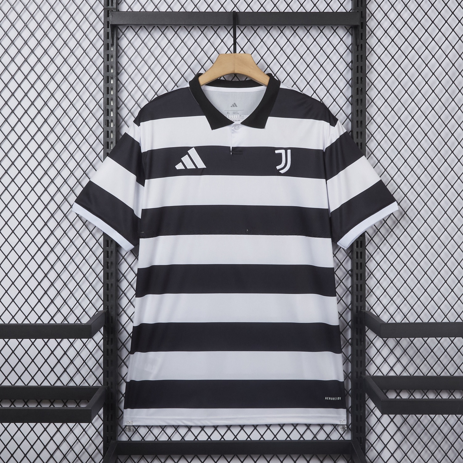 Juventus 25-26 Black and White Striped Special Jersey - Fans Version - JerseysGala