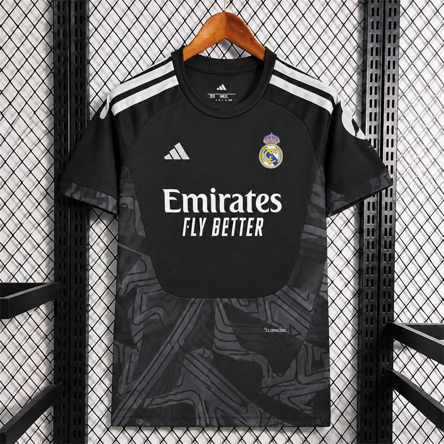 Real Madrid 26-27 Black Goalkeeper Jersey - Fans Version - JerseysGala