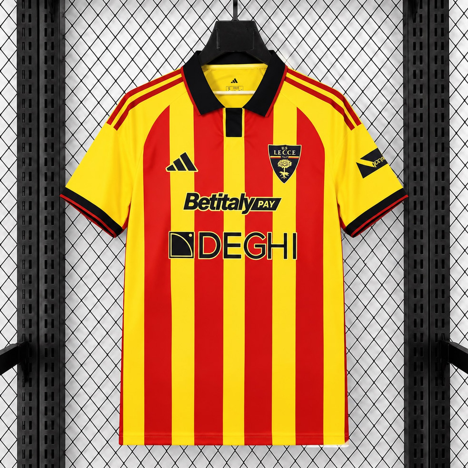 Lecce 26-27 Home Jersey - Fans Version - JerseysGala