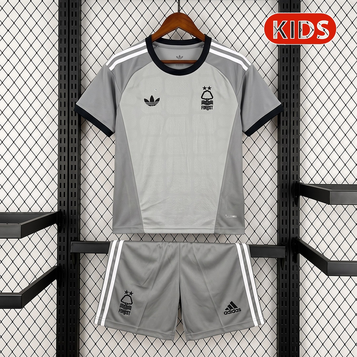 Nottingham Forest 26-27 Grey Goalkeeper Kids Kit - JerseysGala