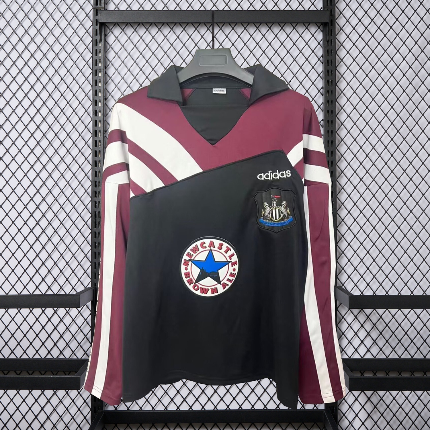 Retro Newcastle United 1995-96 Special Unisex Pullover Hoodie - JerseysGala