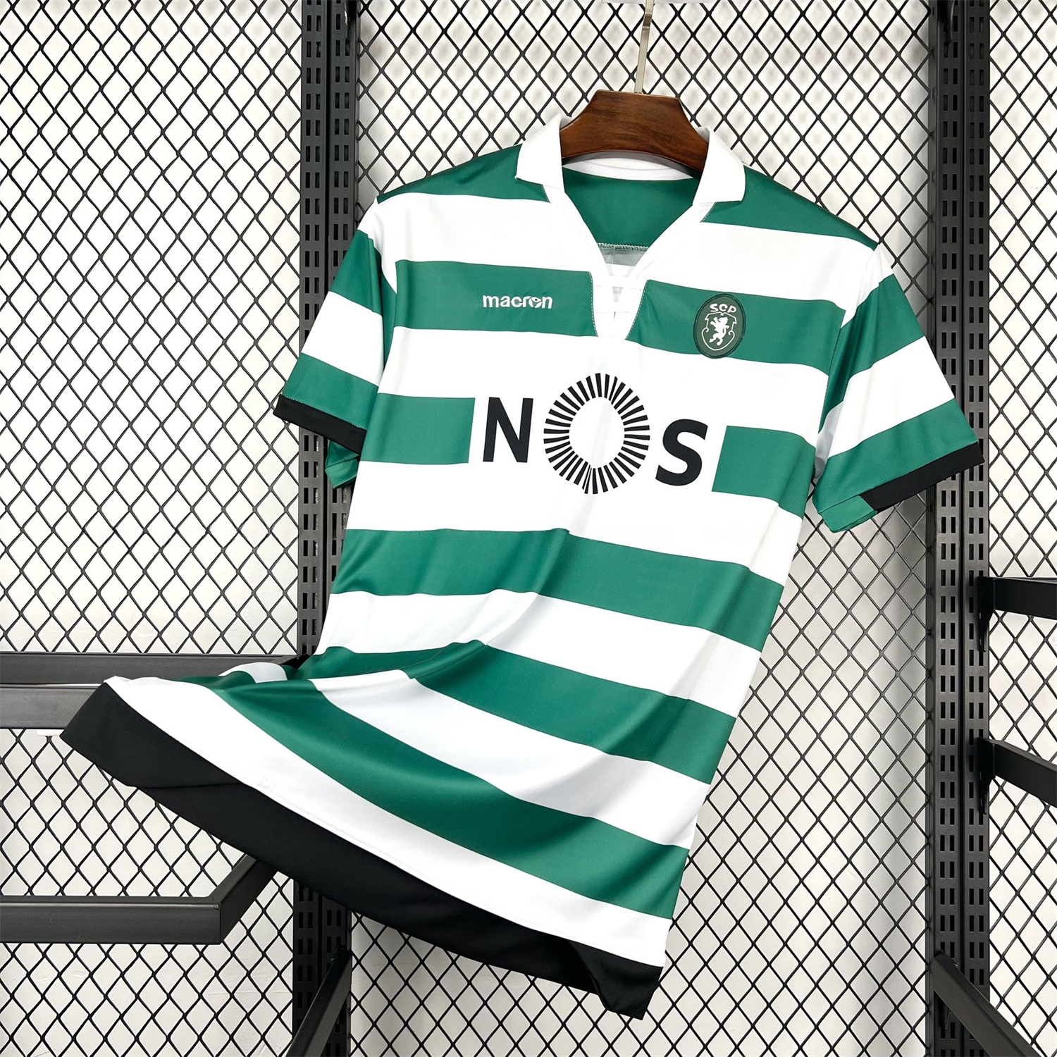 Retro Sporting CP 2018-19 Home Jersey - JerseysGala