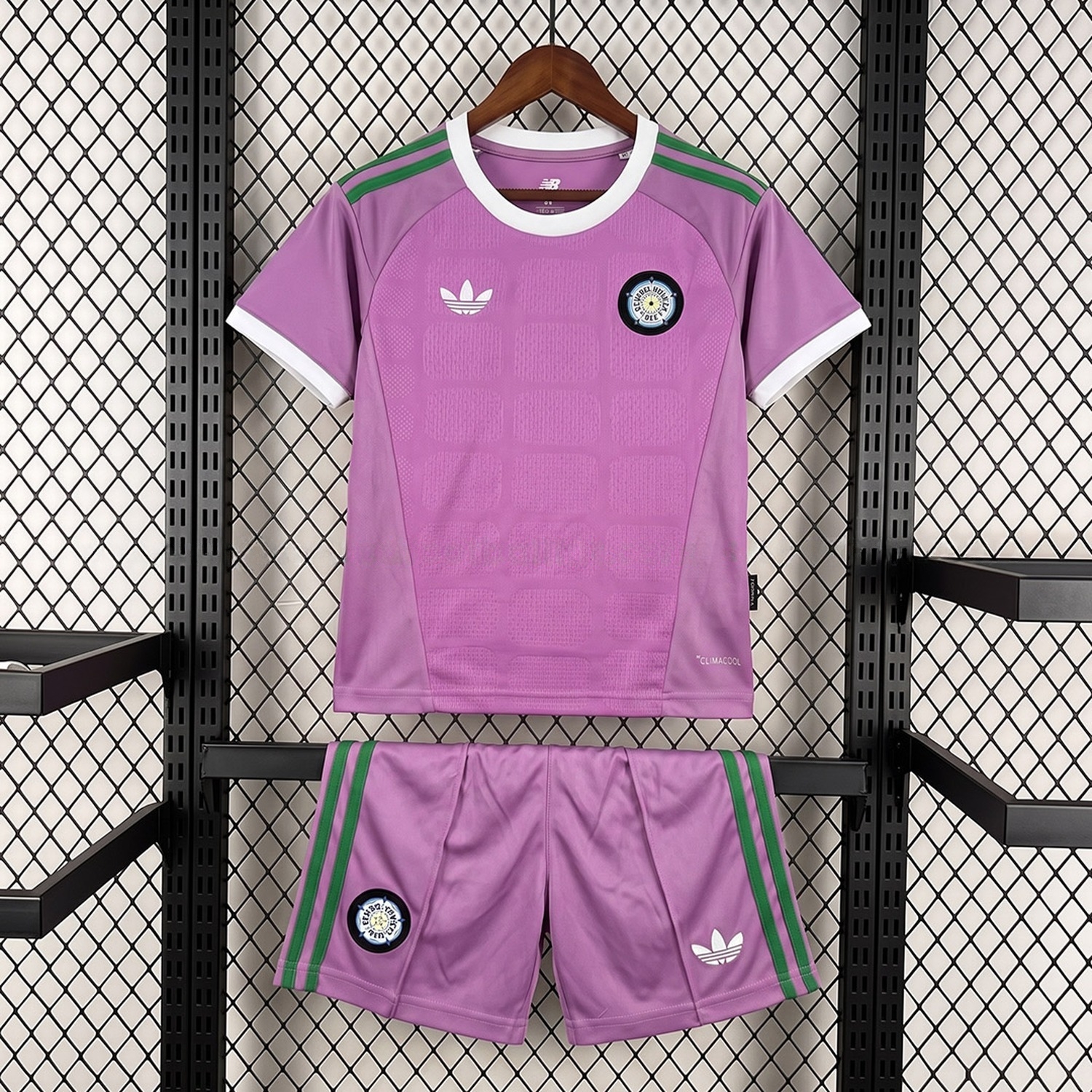 Leeds United 26-27 Purple Goalkeeper Kids Kit - JerseysGala
