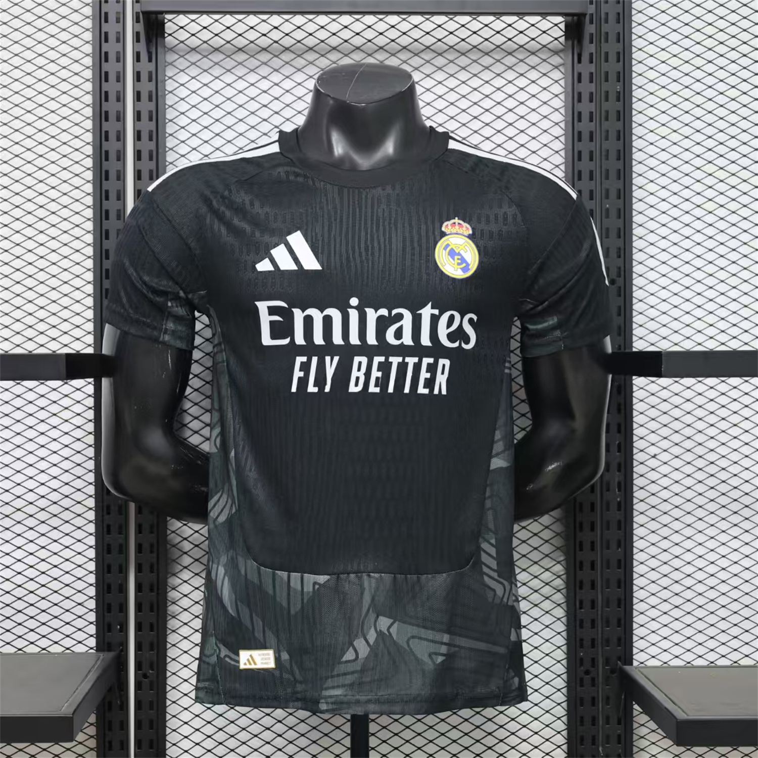 Real Madrid 26-27 Black Goalkeeper Jersey - Player Version - JerseysGala