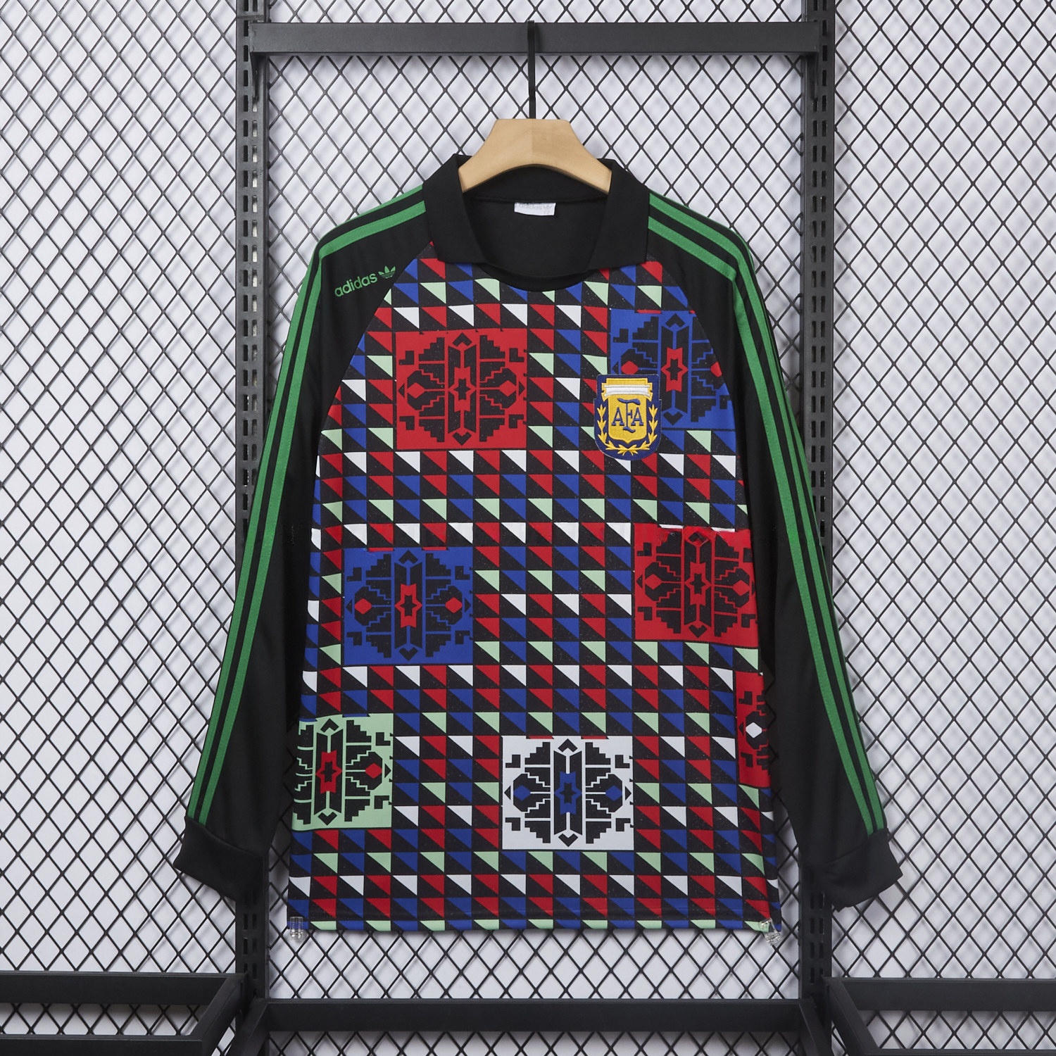 Retro Argentina 1990 Goalkeeper Long Sleeves Jersey - Fans Version - JerseysGala
