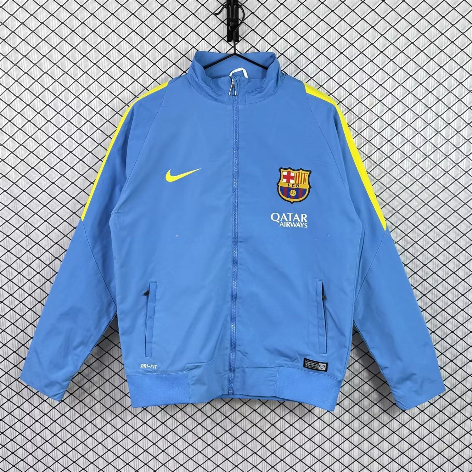 Retro Barcelona 2015-16 Windbreaker Jacket - Blue - JerseysGala