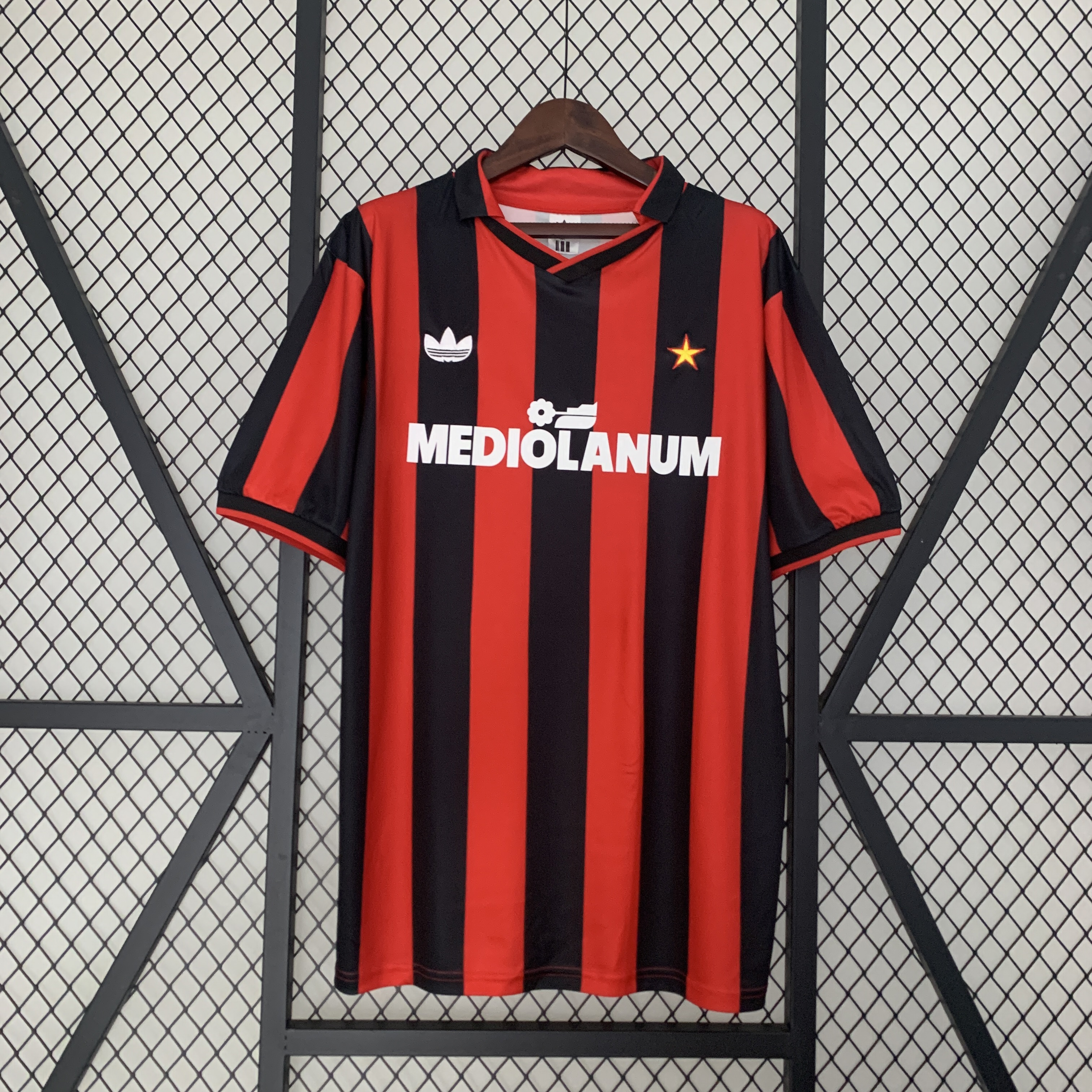 Retro AC Milan 90-91 Home Stadium Jersey - JerseysGala