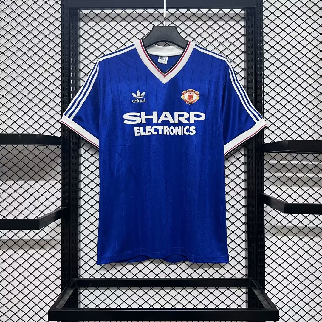 Manchester United Retro 82-83 Third Jersey - JerseysGala
