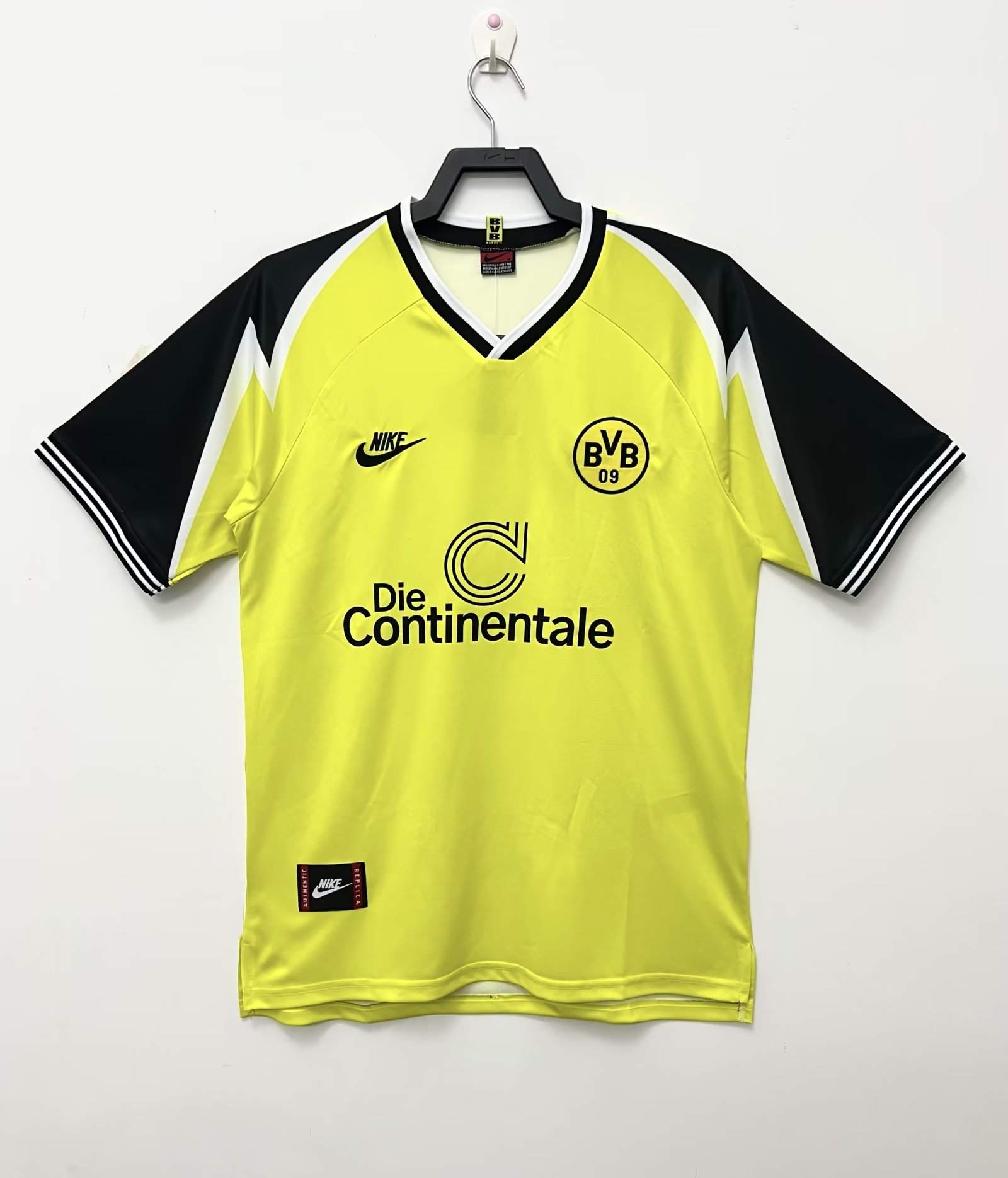 Dortmund Retro 95-96 Home Shirt - JerseysGala