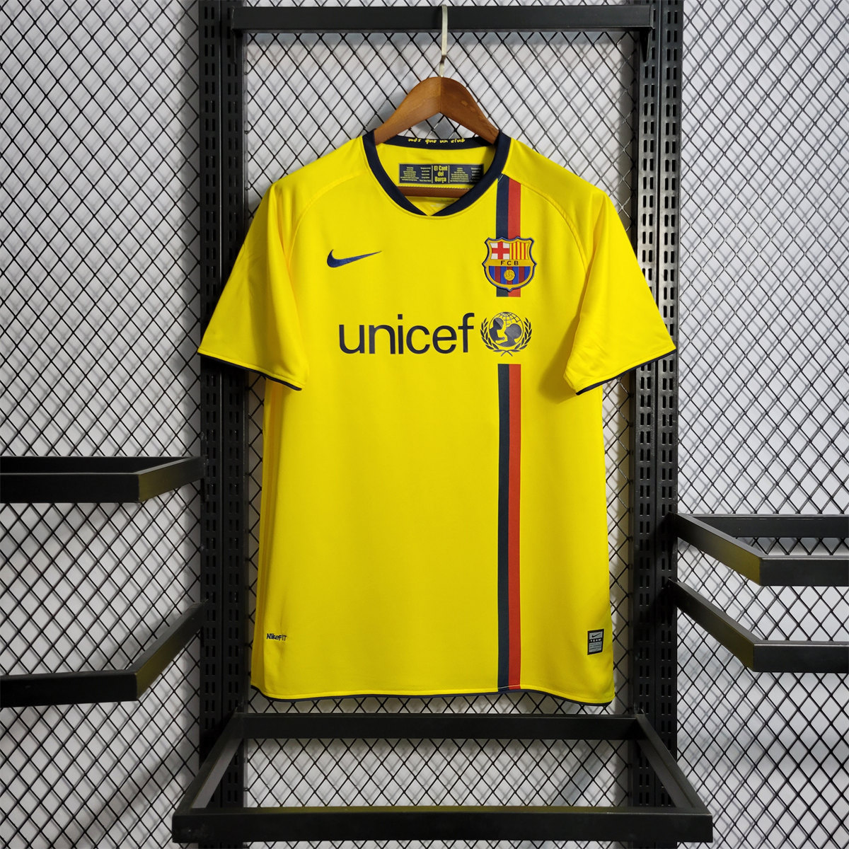 B.A.R.S.A Retro 08-09 Away Jersey - JerseysGala