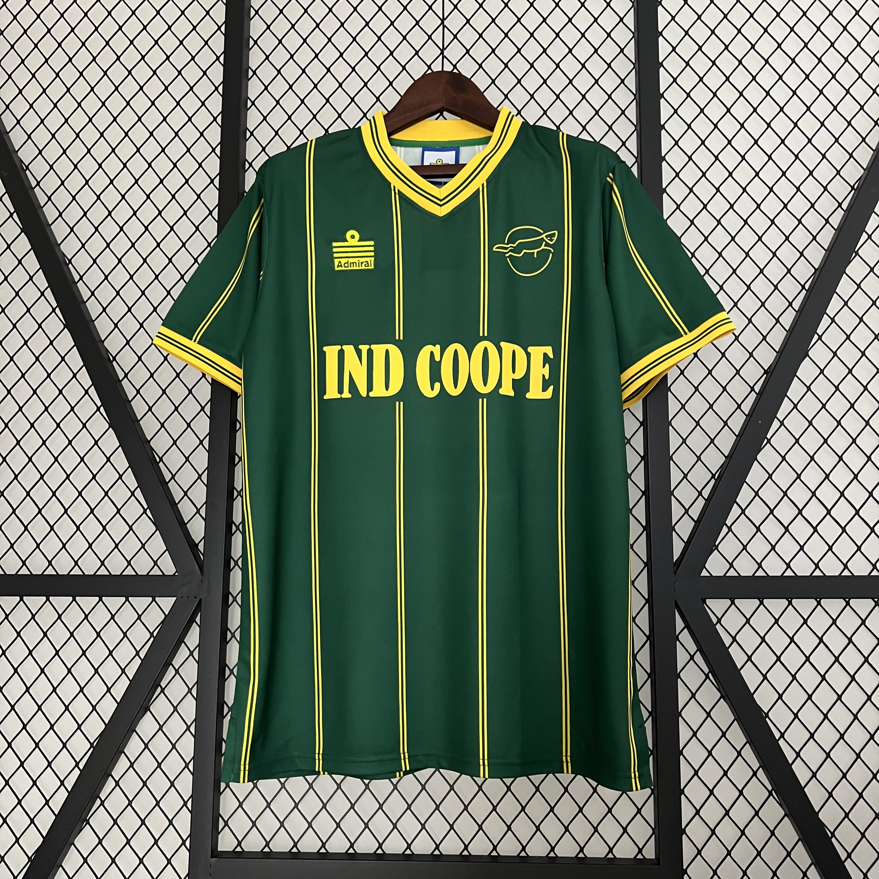 Retro Leicester city 1984 Away Stadium Jersey - JerseysGala