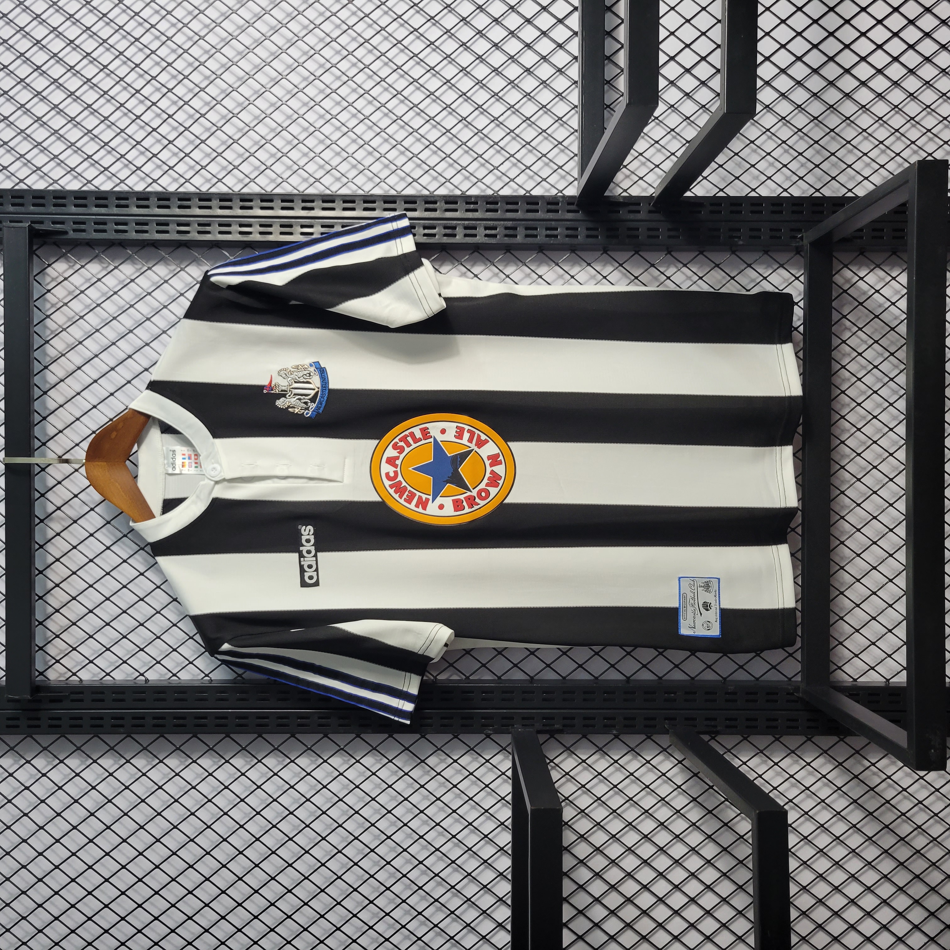 Retro Newcastle United 1997-99 Home Stadium Jersey - JerseysGala