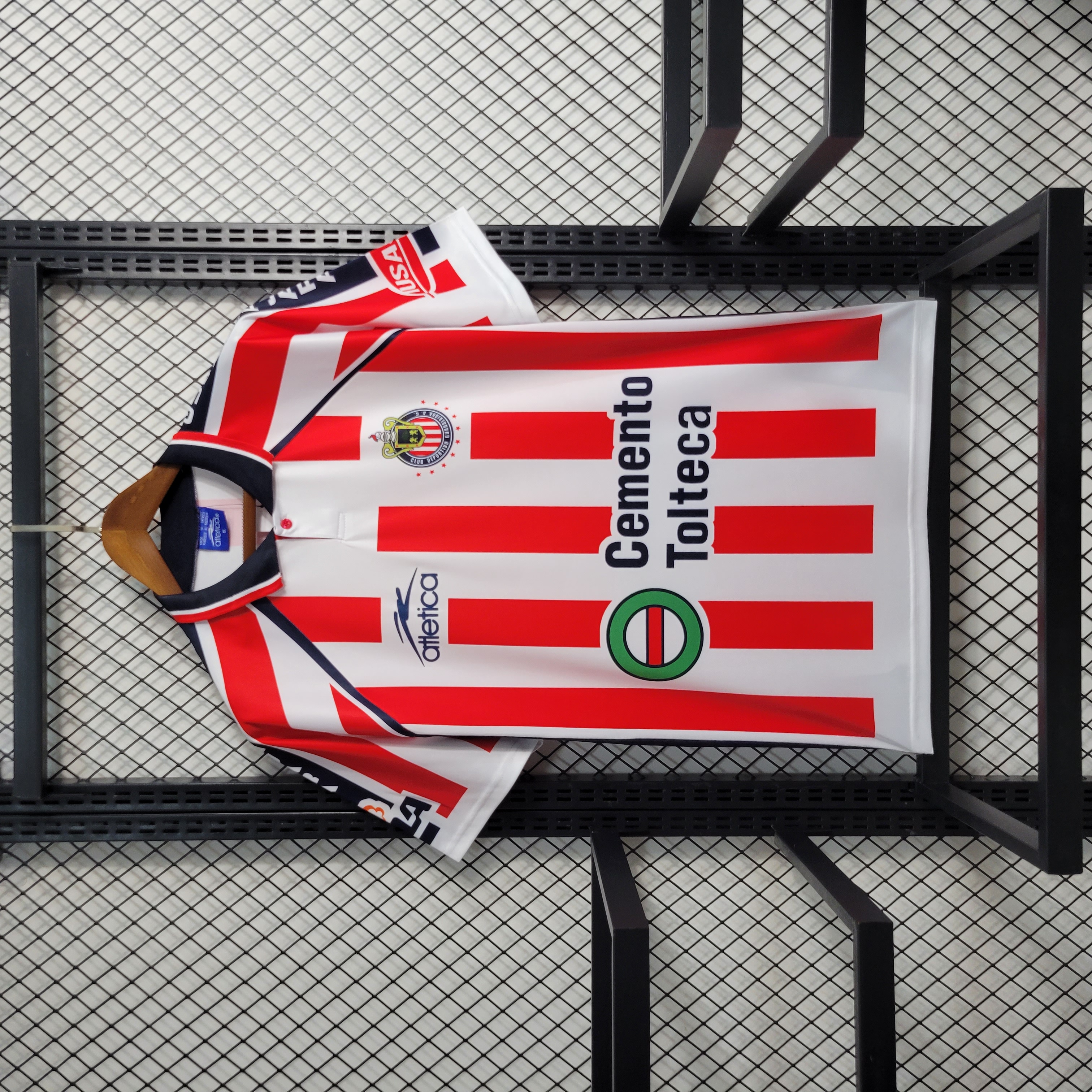 Retro Chivas de Guadalajara 02-03 Home Stadium Jersey - JerseysGala