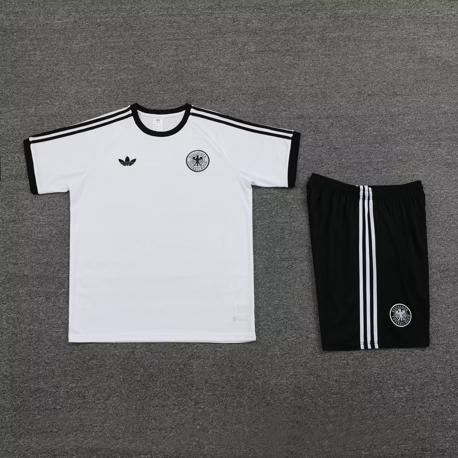 Germany 2024 Originals 3-Stripes Short-Sleeve Training Set - White - JerseysGala