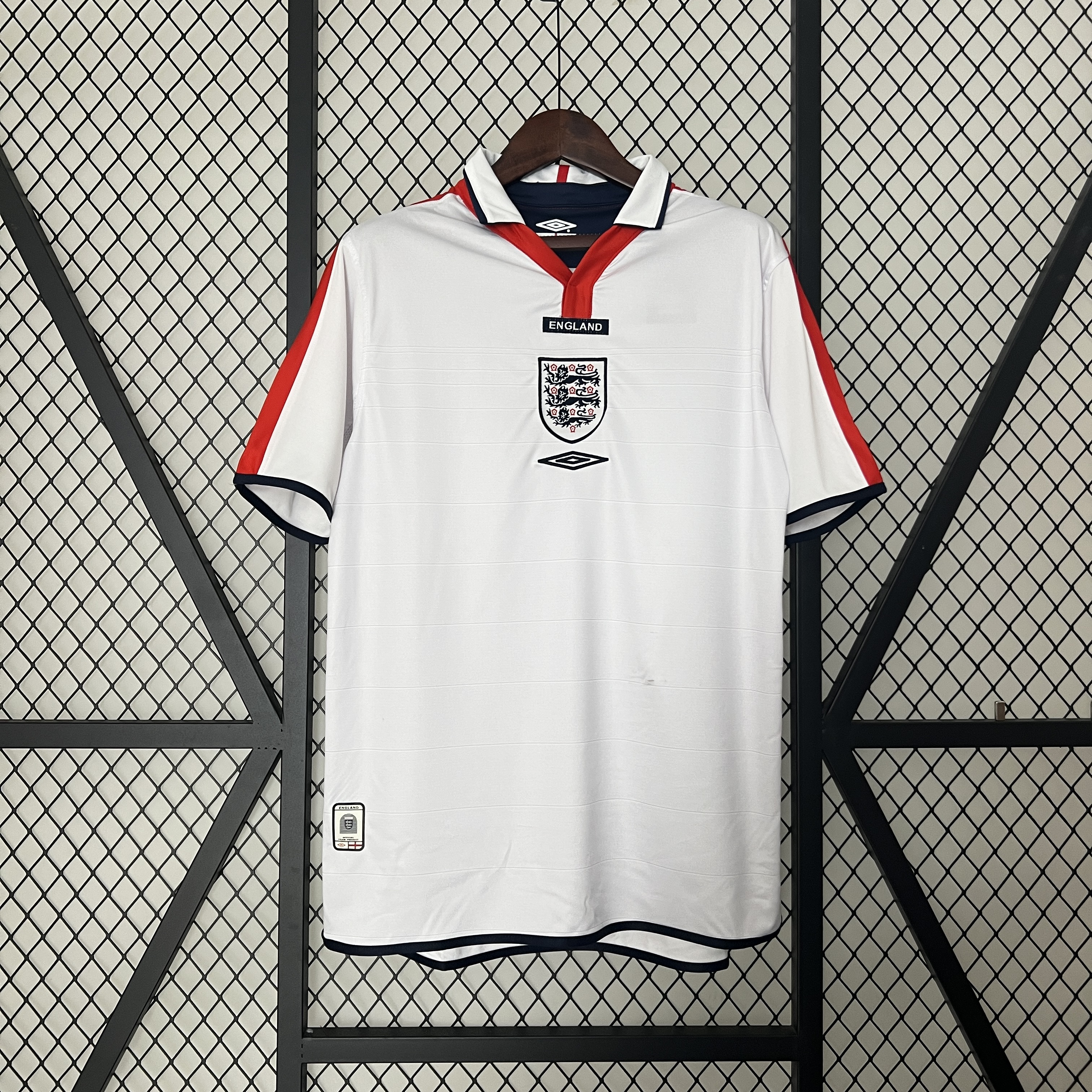Retro England 2004 Home Stadium Jersey - JerseysGala