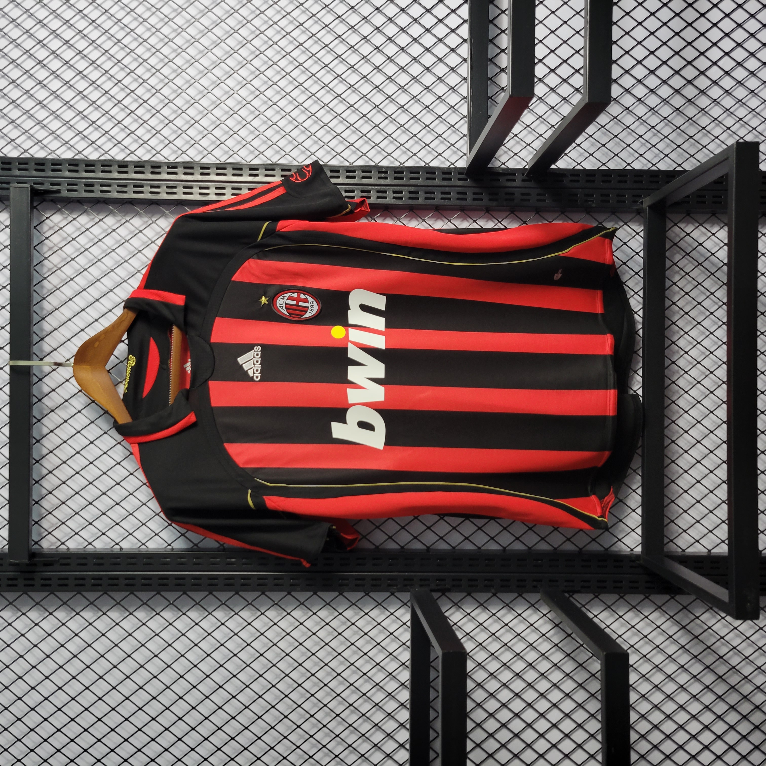 Retro AC Milan 06-07 Home Stadium Jersey - JerseysGala