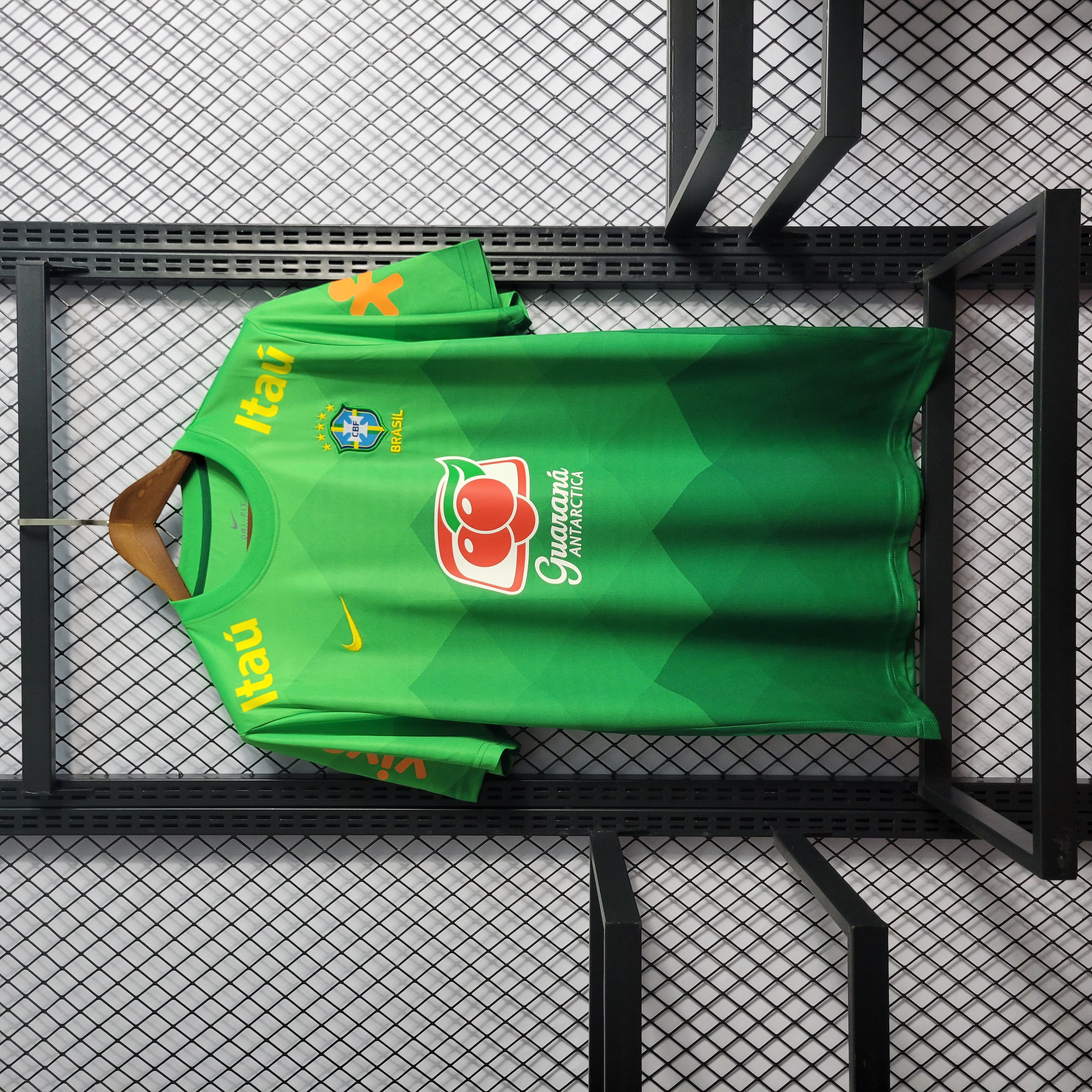 Retro Brazil 2020 Green Training Jersey - JerseysGala