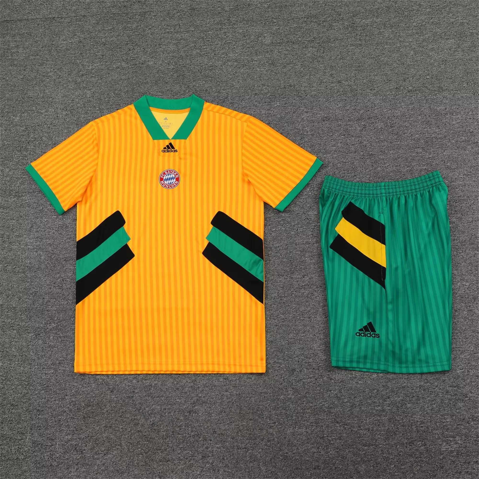 Bayern Munich 23-24 Short-Sleeve Training Set - Yellow - JerseysGala