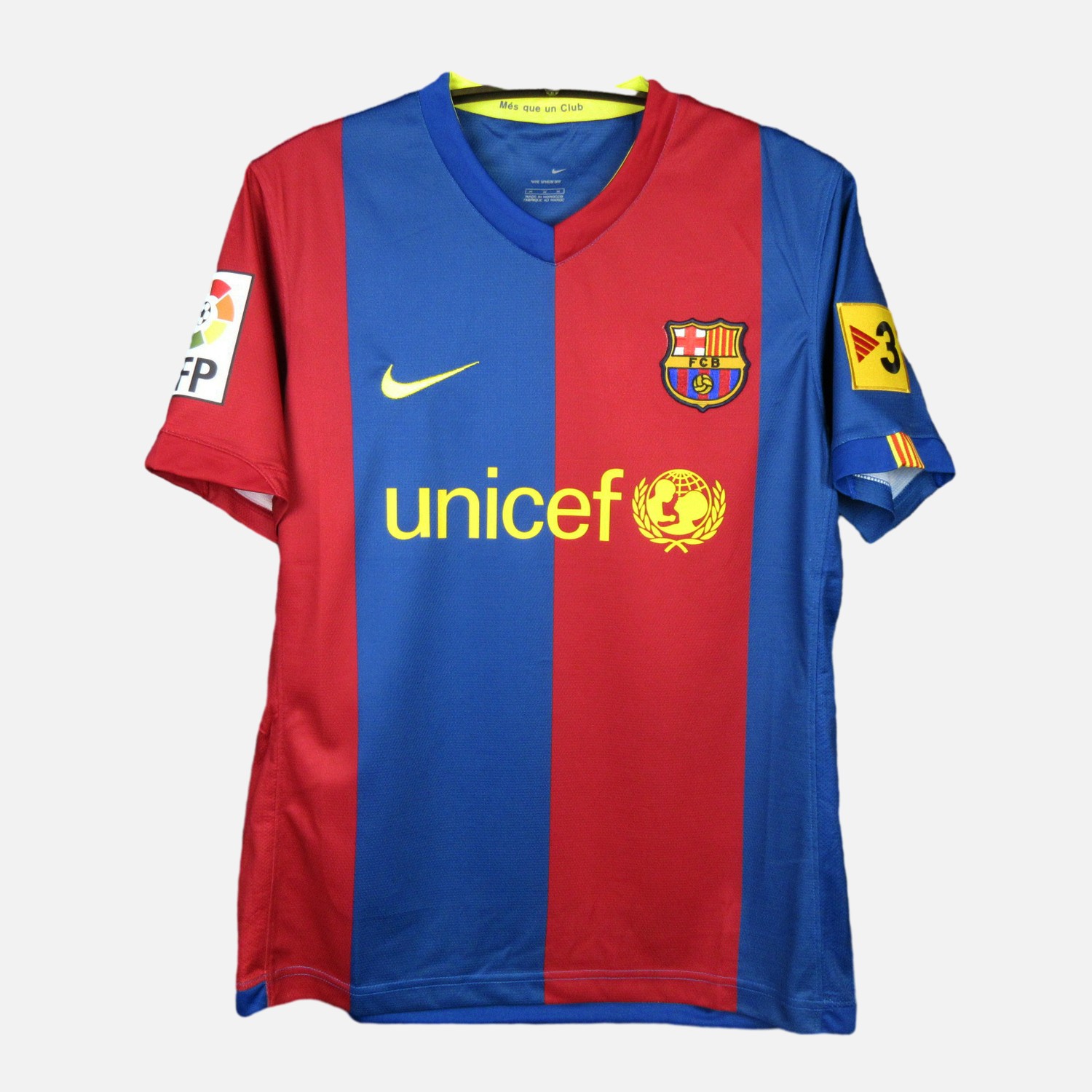 B.A.R.S.A Retro 06-07 Home Stadium Jersey - JerseysGala