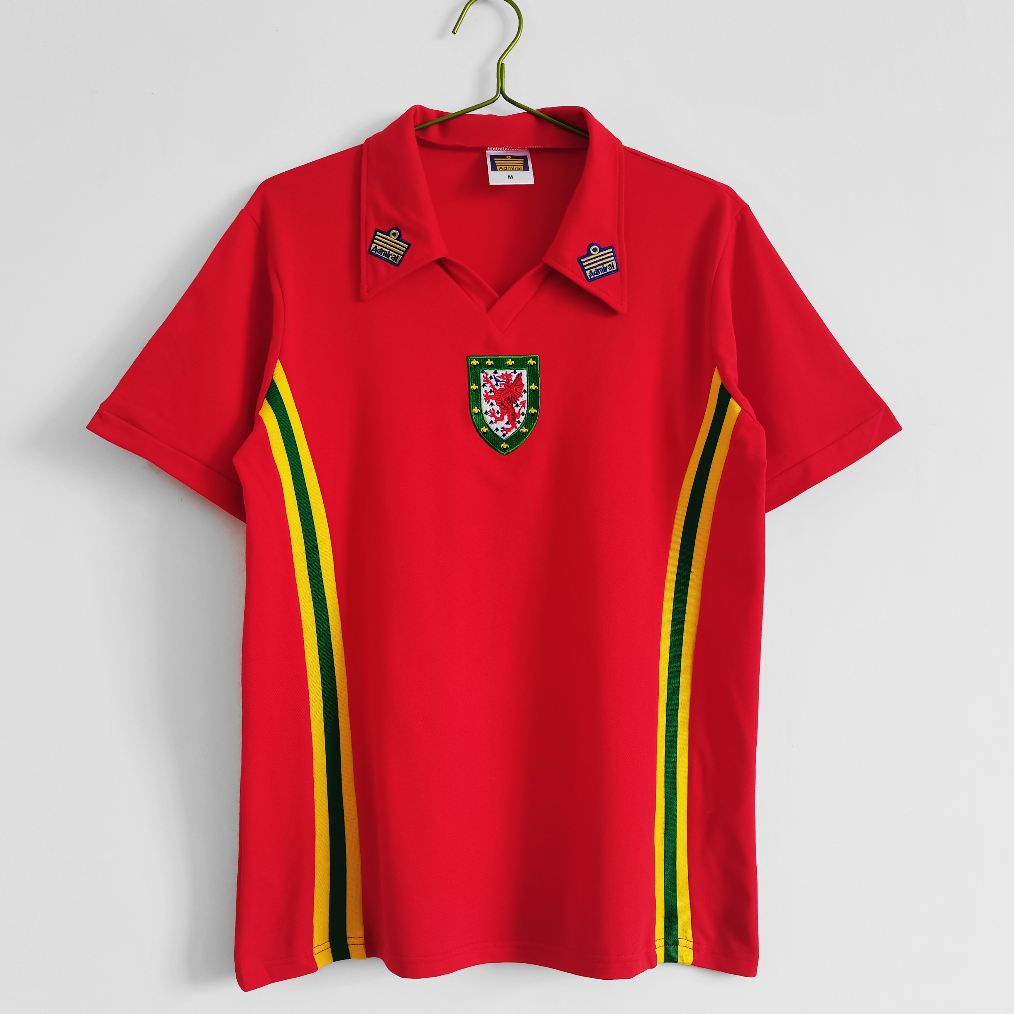 Retro Wales 1976 Home Stadium Jersey - JerseysGala