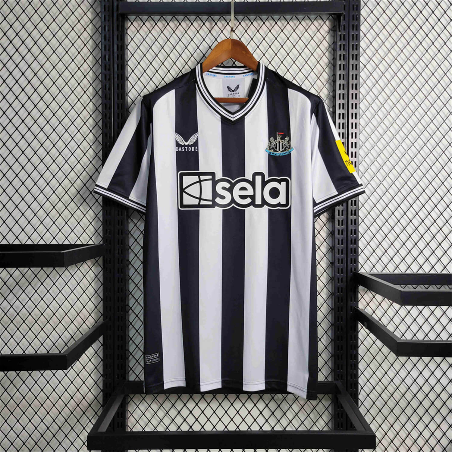 Newcastle United 23-24 Home Stadium Jersey - Fans Version - JerseysGala