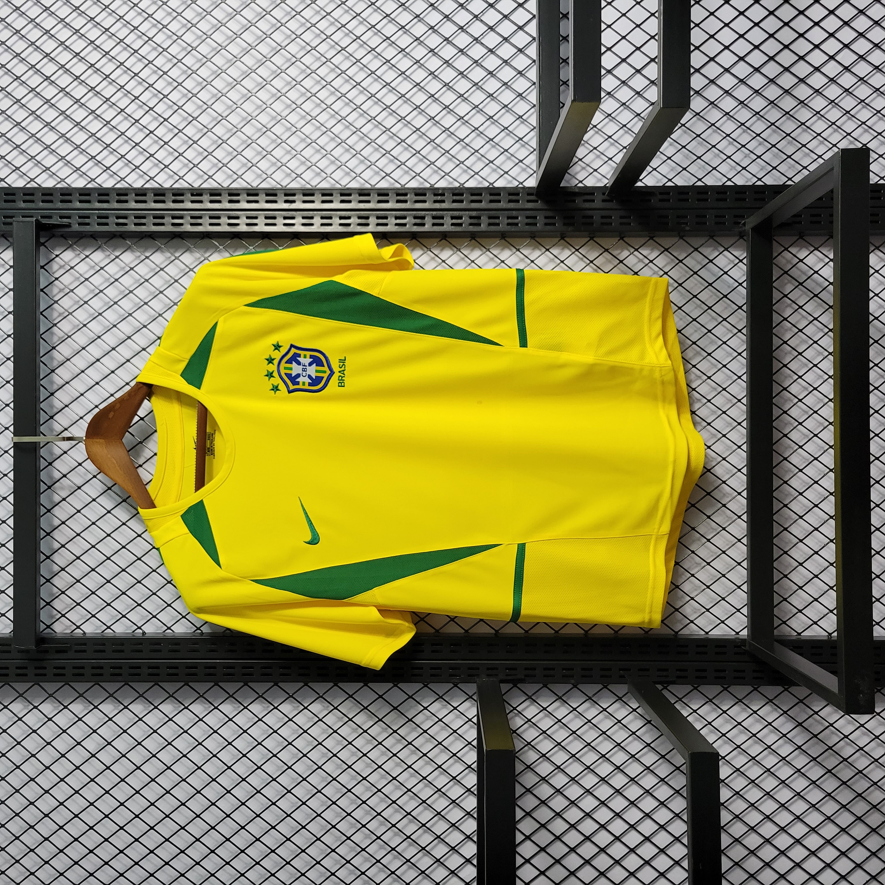 Retro Brazil 2002 Home Stadium Jersey - JerseysGala